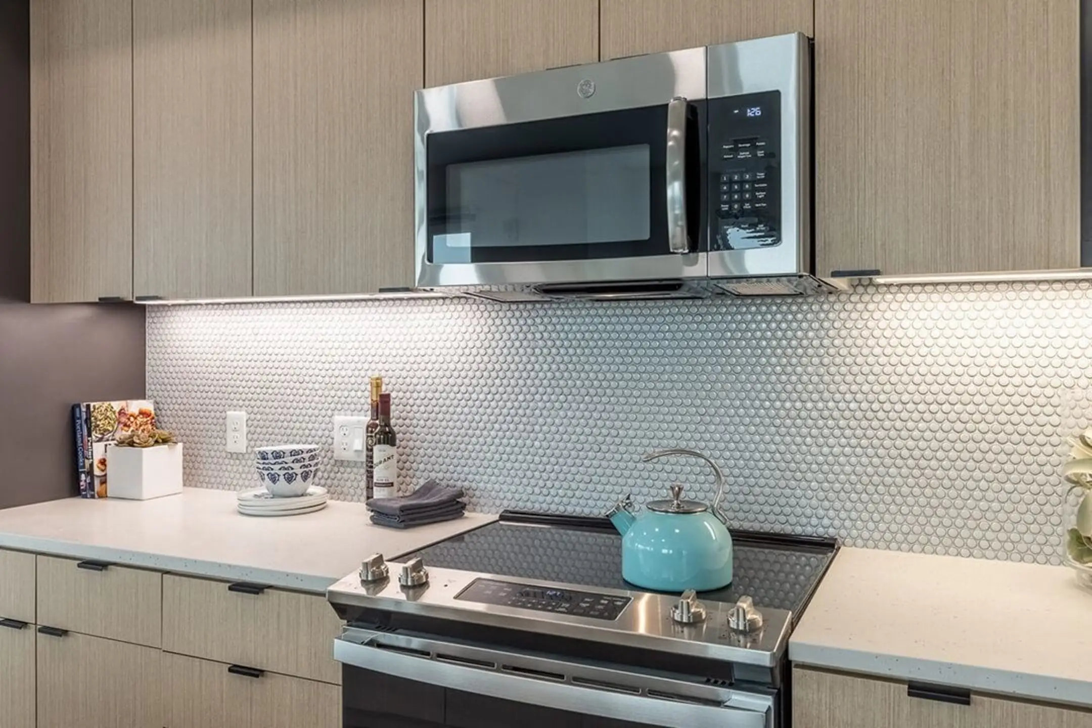 Coen and Columbia Apartments Vancouver, WA 98660