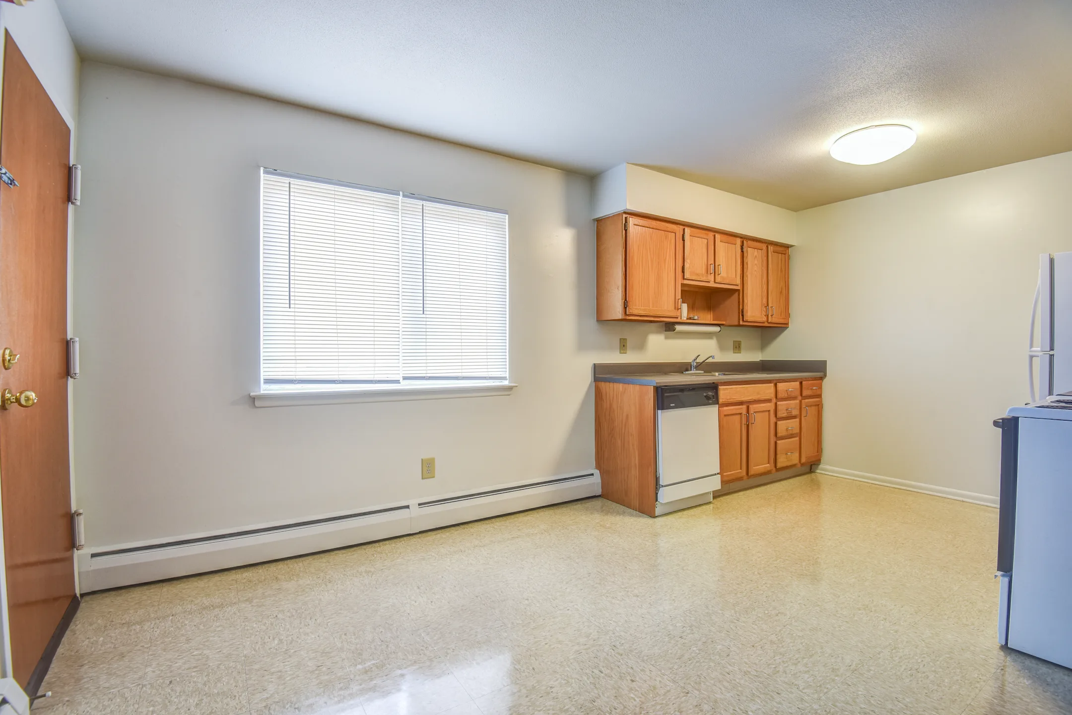 Willowcrest Apartment 352 Newfield St Middletown, CT Apartments for
