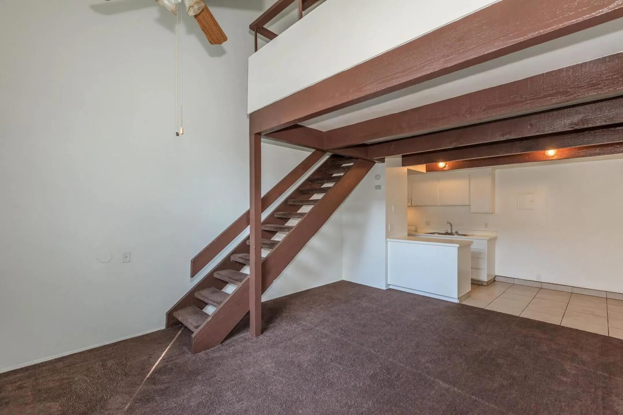 Living Room - Pacific Terrace Apartments - Bakersfield, CA