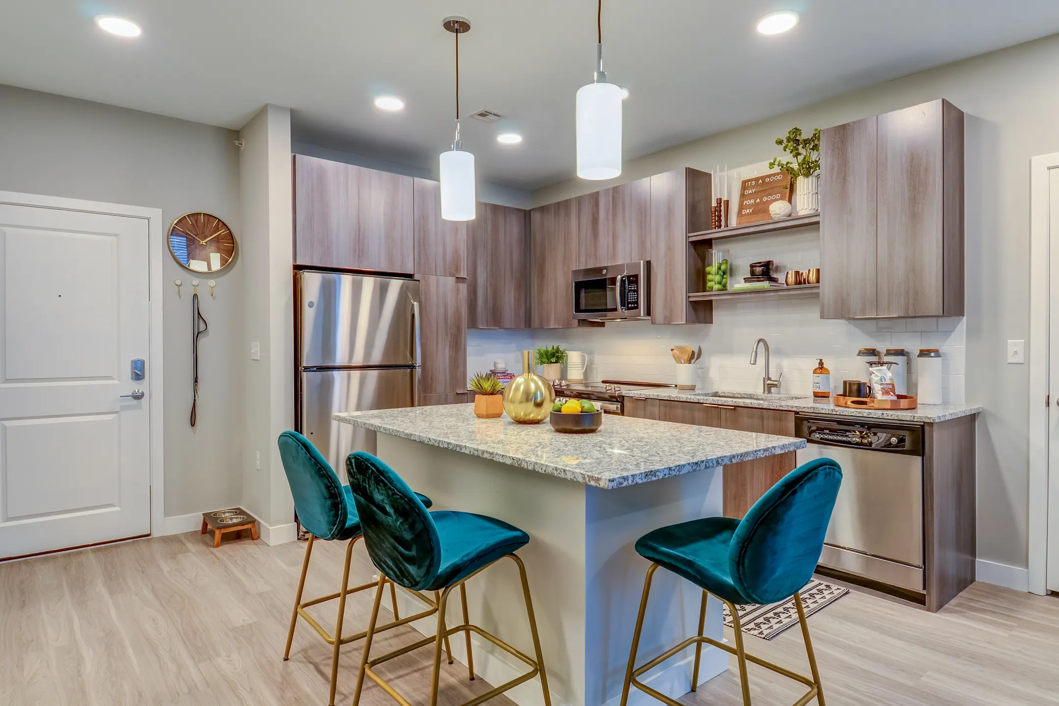 The Point at Wrentham 50 Ledgeview Way Wrentham, MA Apartments for