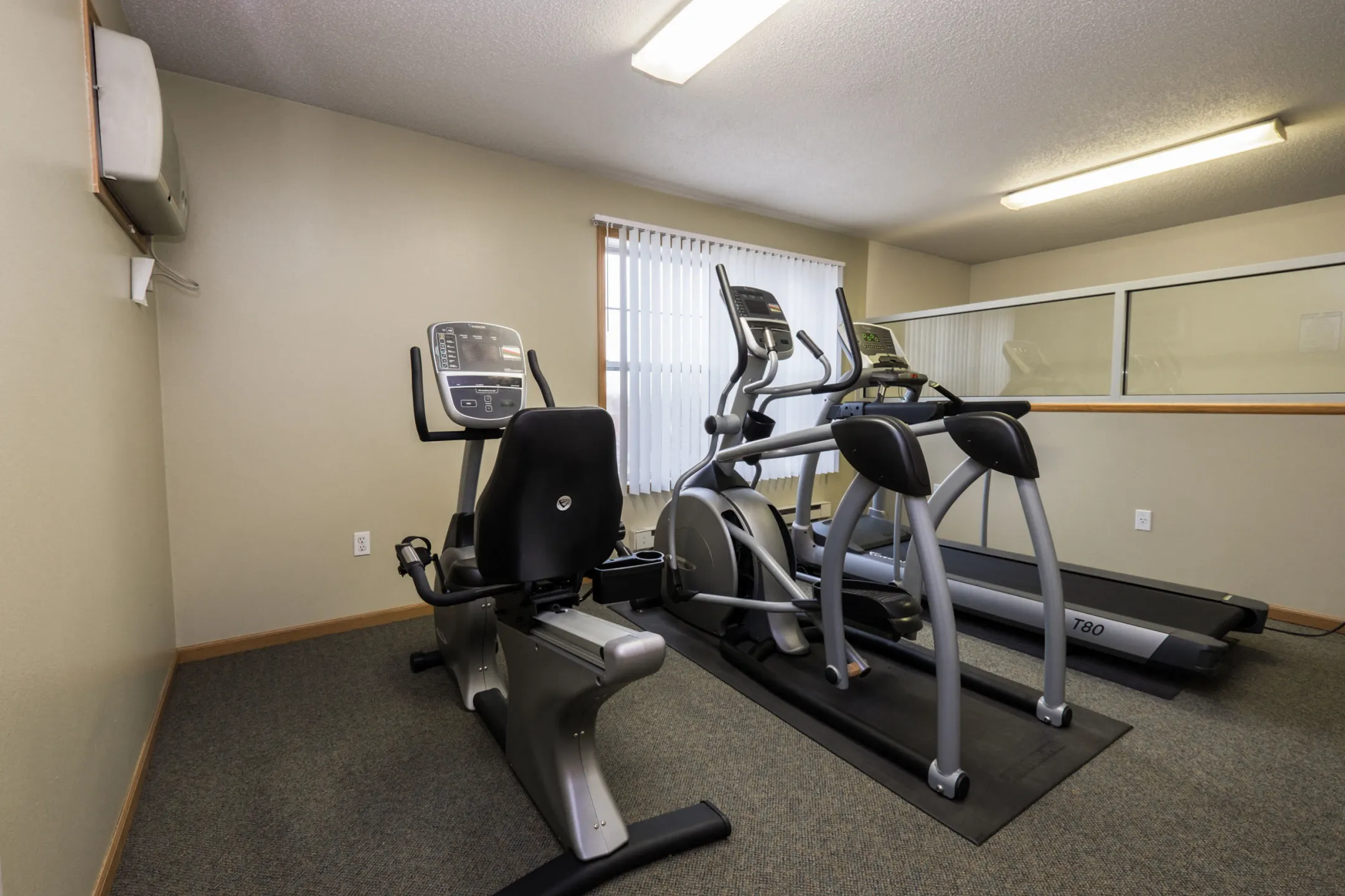Fitness Weight Room - Stonebridge Apartments - Fargo, ND