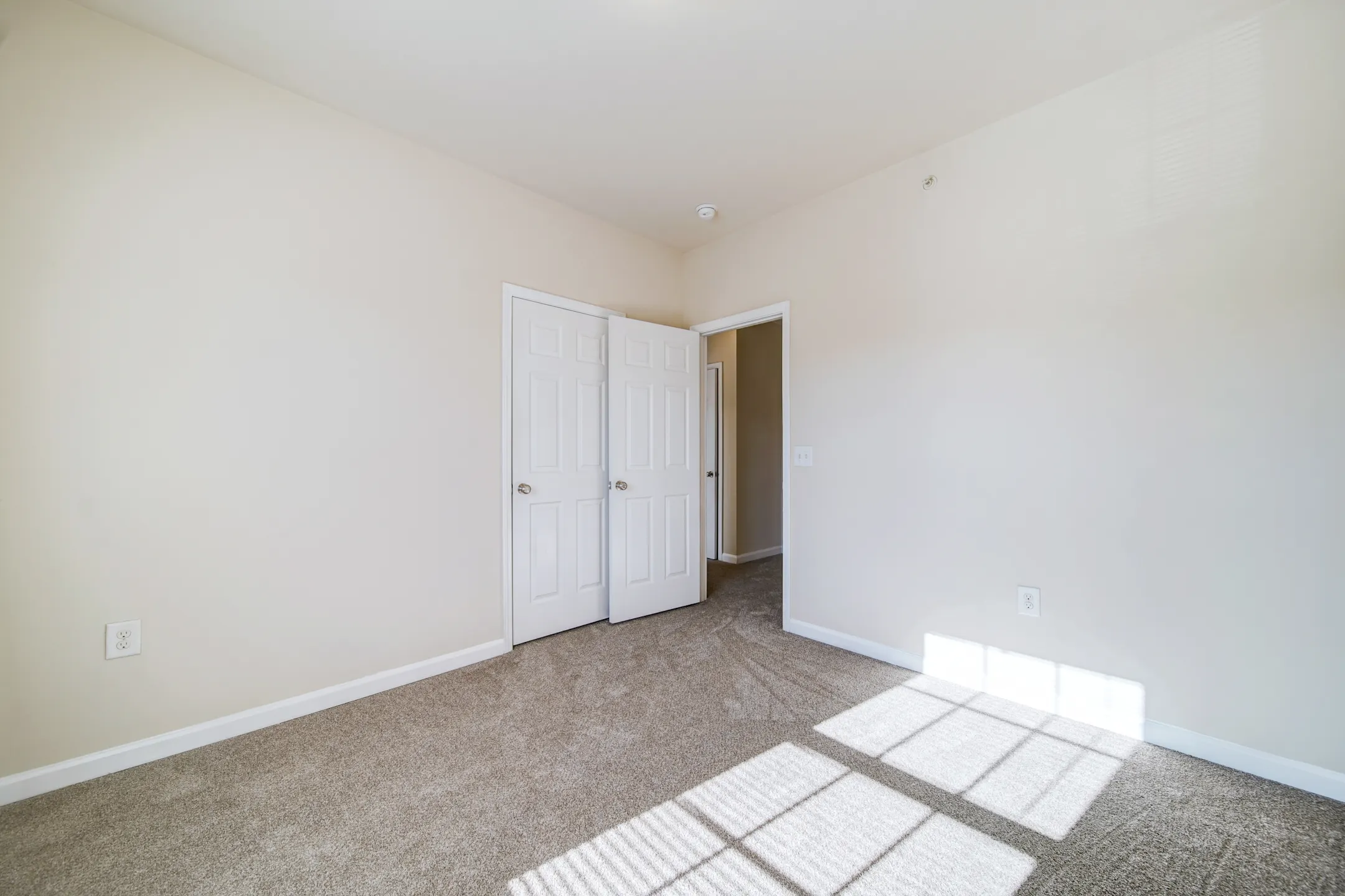 Bedroom - Villas at Marlin Bay - Lake Wylie, SC