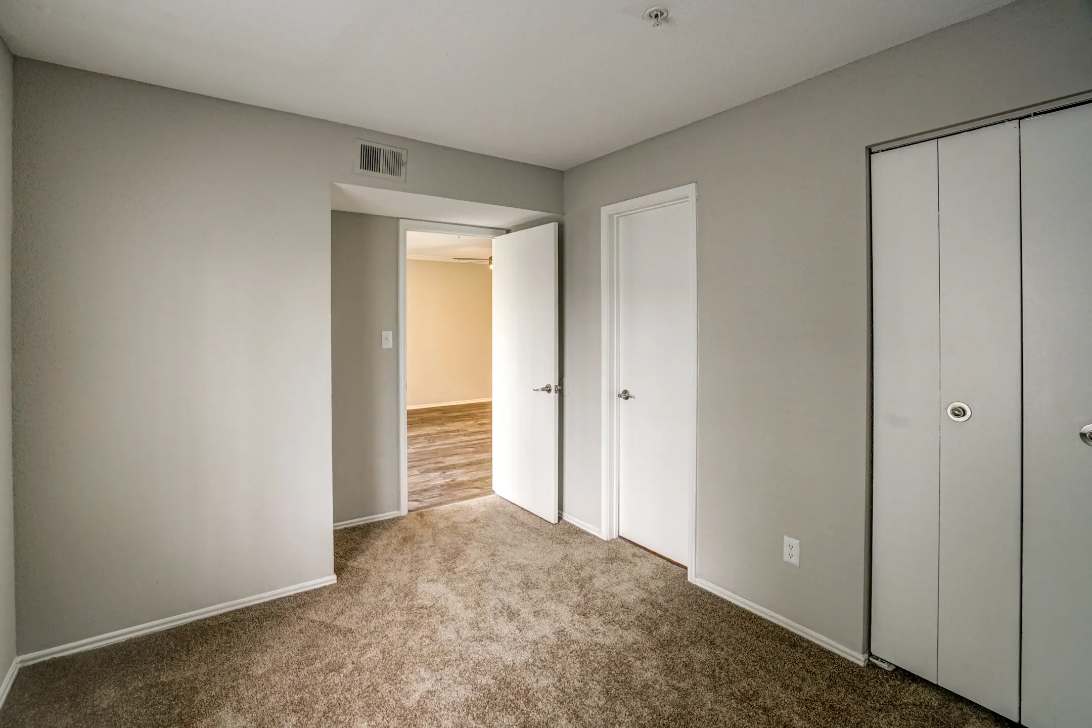 Sherwood Crossing Apartments Elkridge, MD 21075