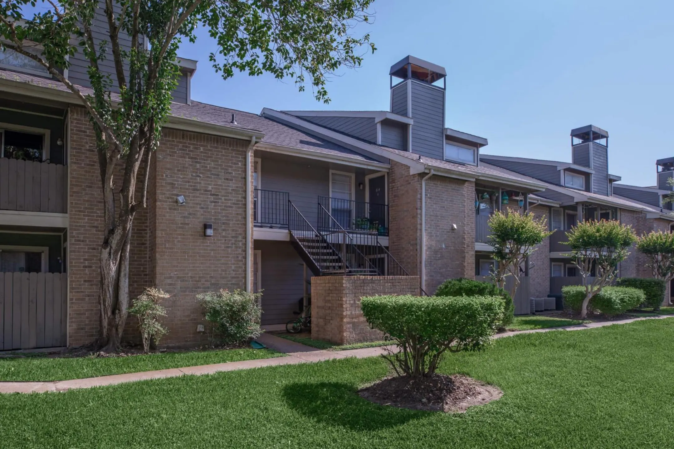 Angleton Manor Apartments Angleton, TX 77515