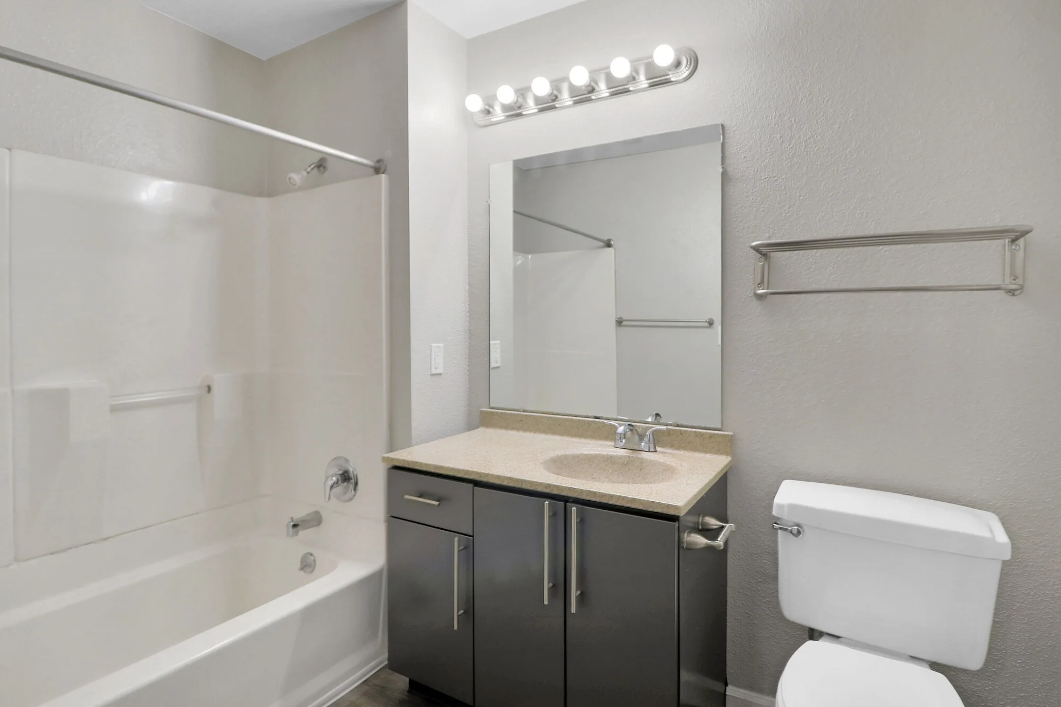 The Landings at River Market 401 Delaware 101 Kansas City, MO