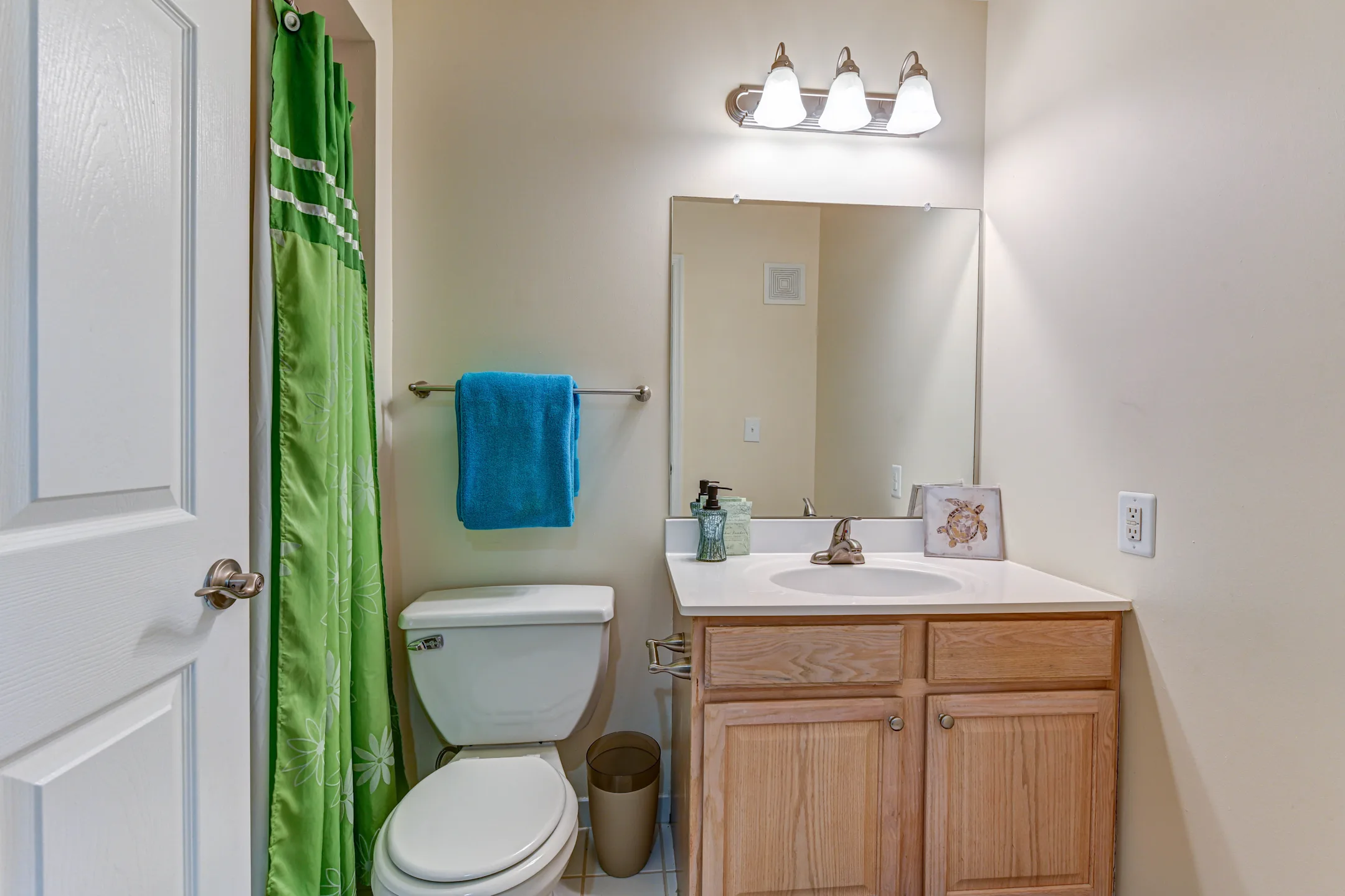 Brook View Apartments Marlton, NJ 08053