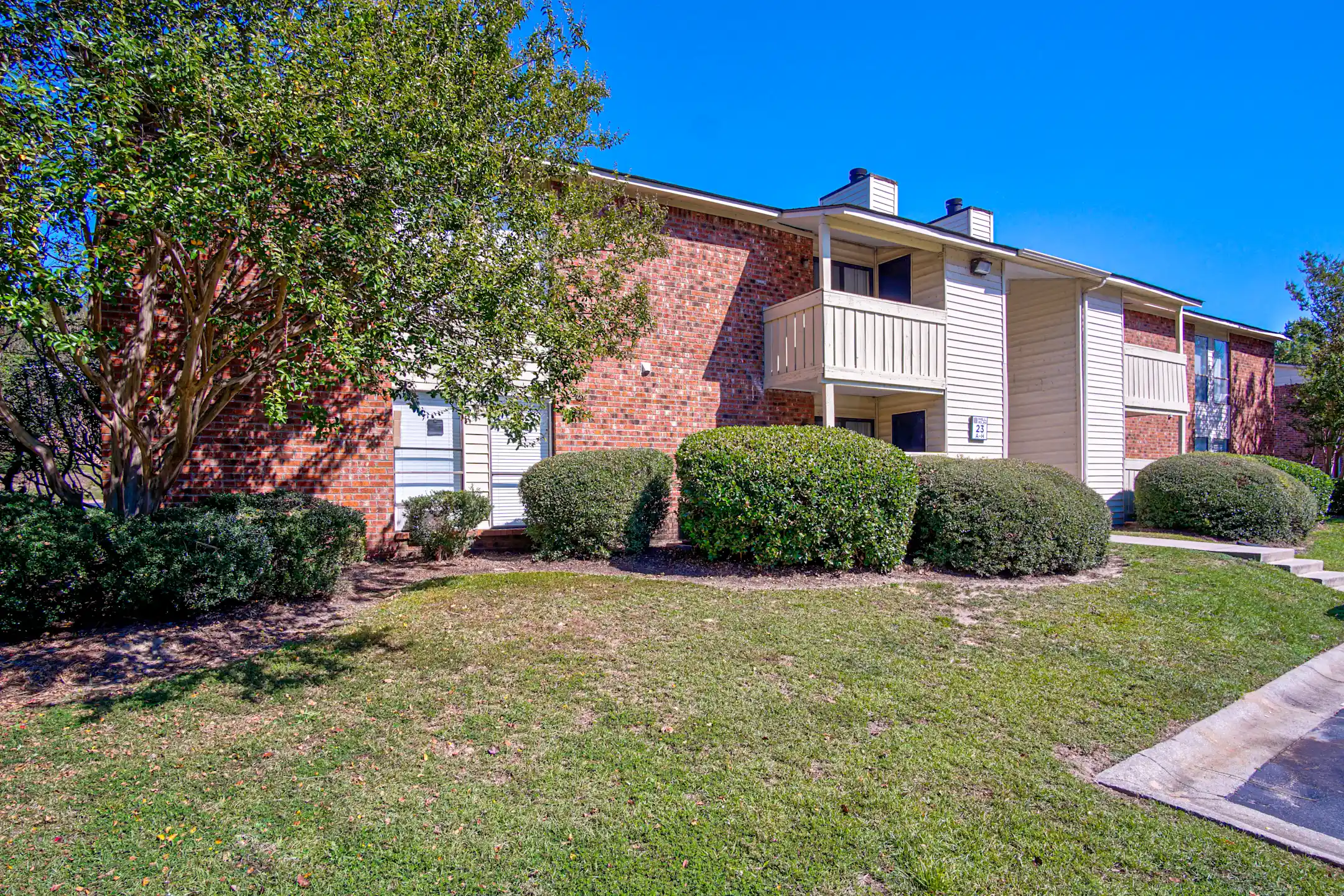 Mill Run Apartments