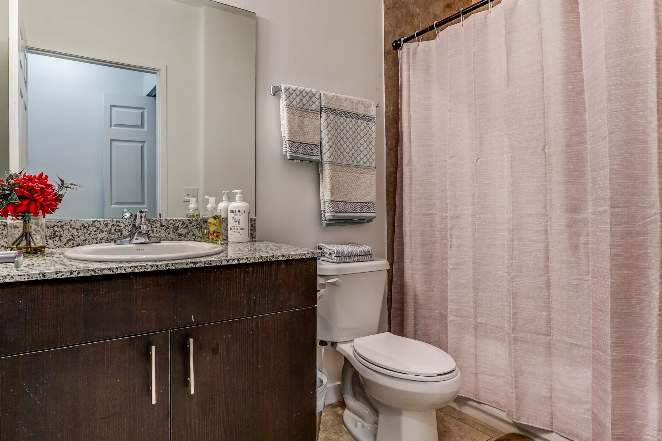 Las Vistas at Amelia Apartments Hialeah, FL 33014