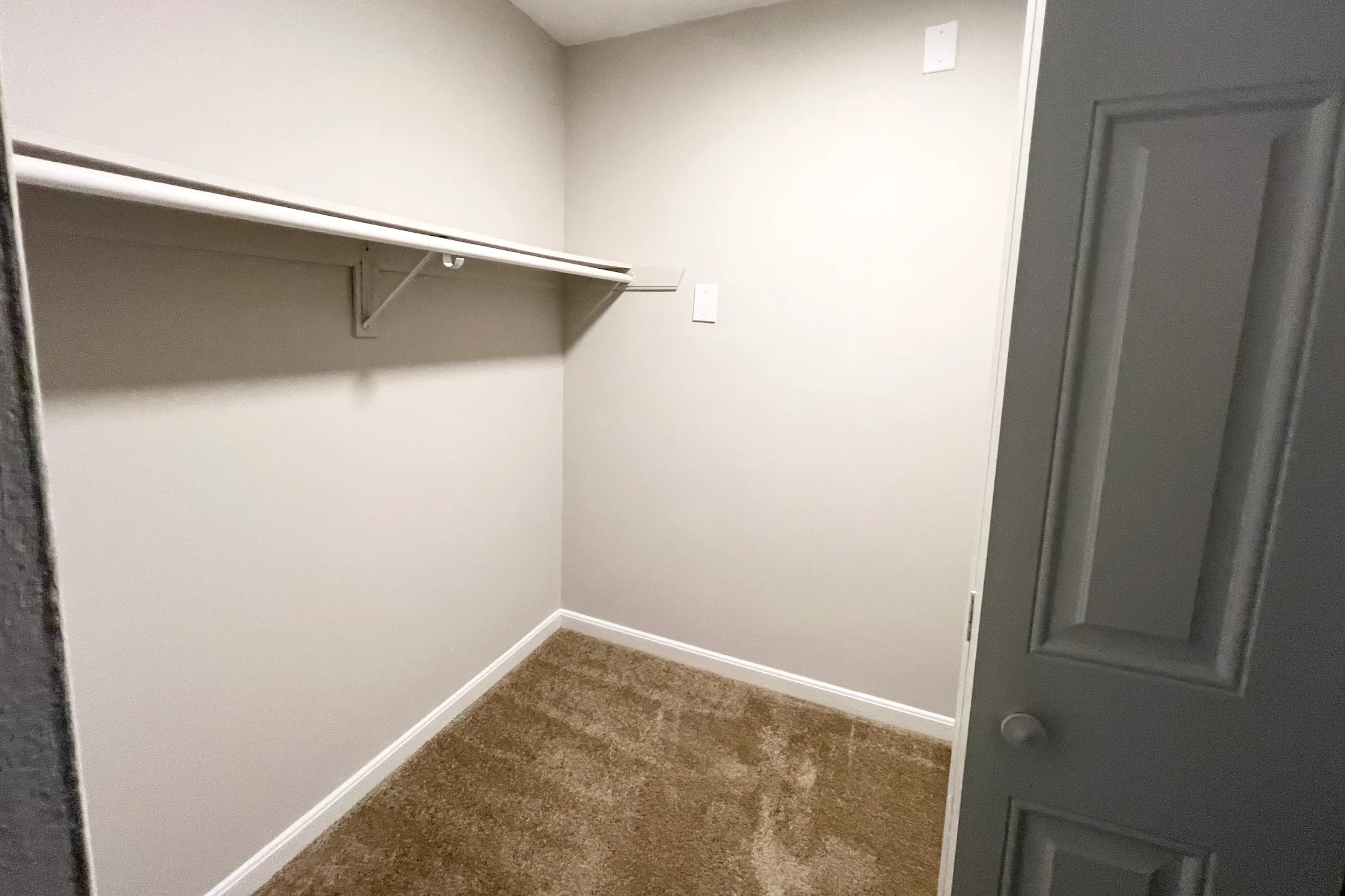 The Bluffs at Devou Park Apartments Covington, KY 41011