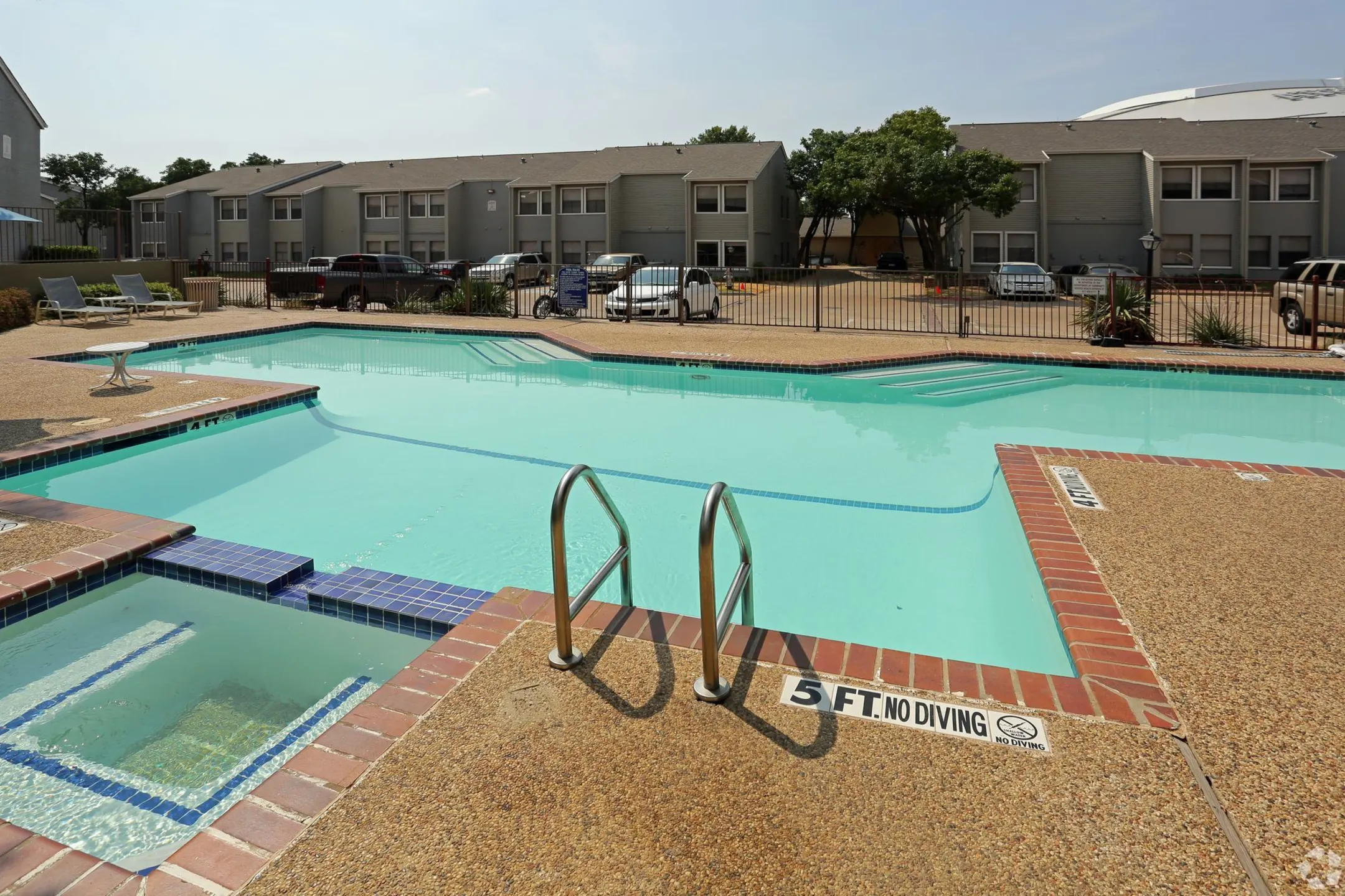 Pool - The Enclave At Arlington - Arlington, TX