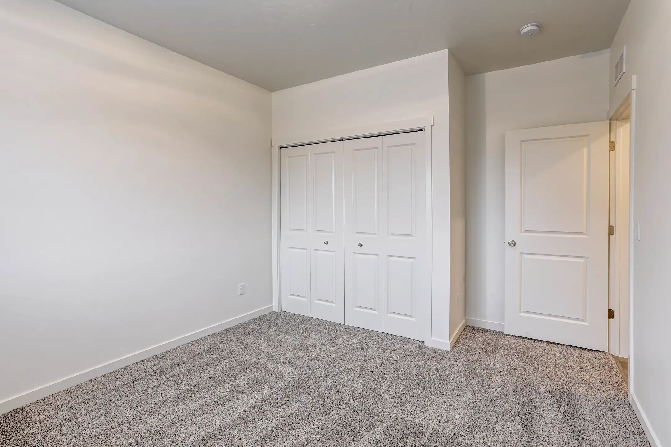 Hawks Landing 9848 West Sand Hill Drive Nampa, ID Apartments for