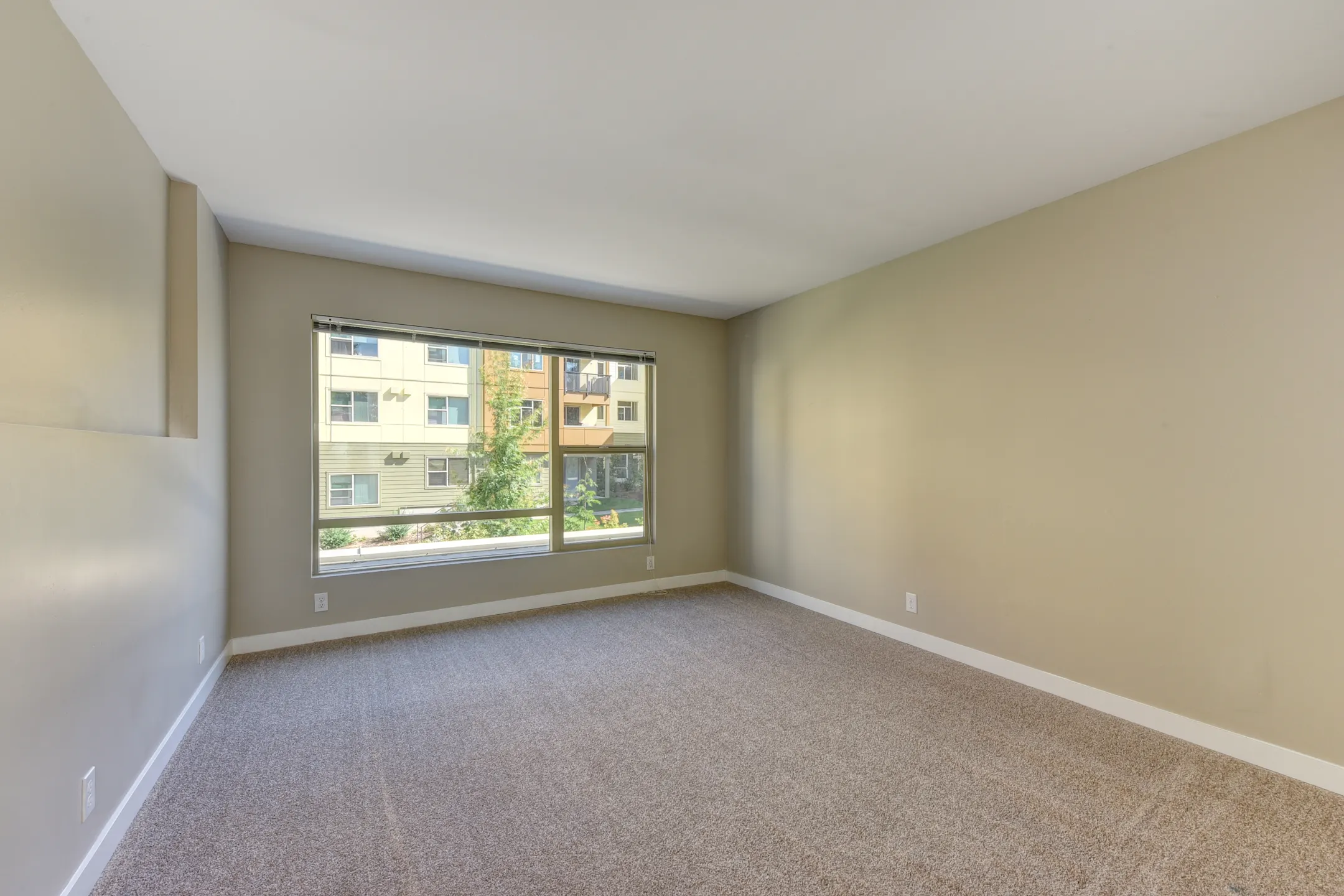 The Madison Bellevue - Bellevue, WA