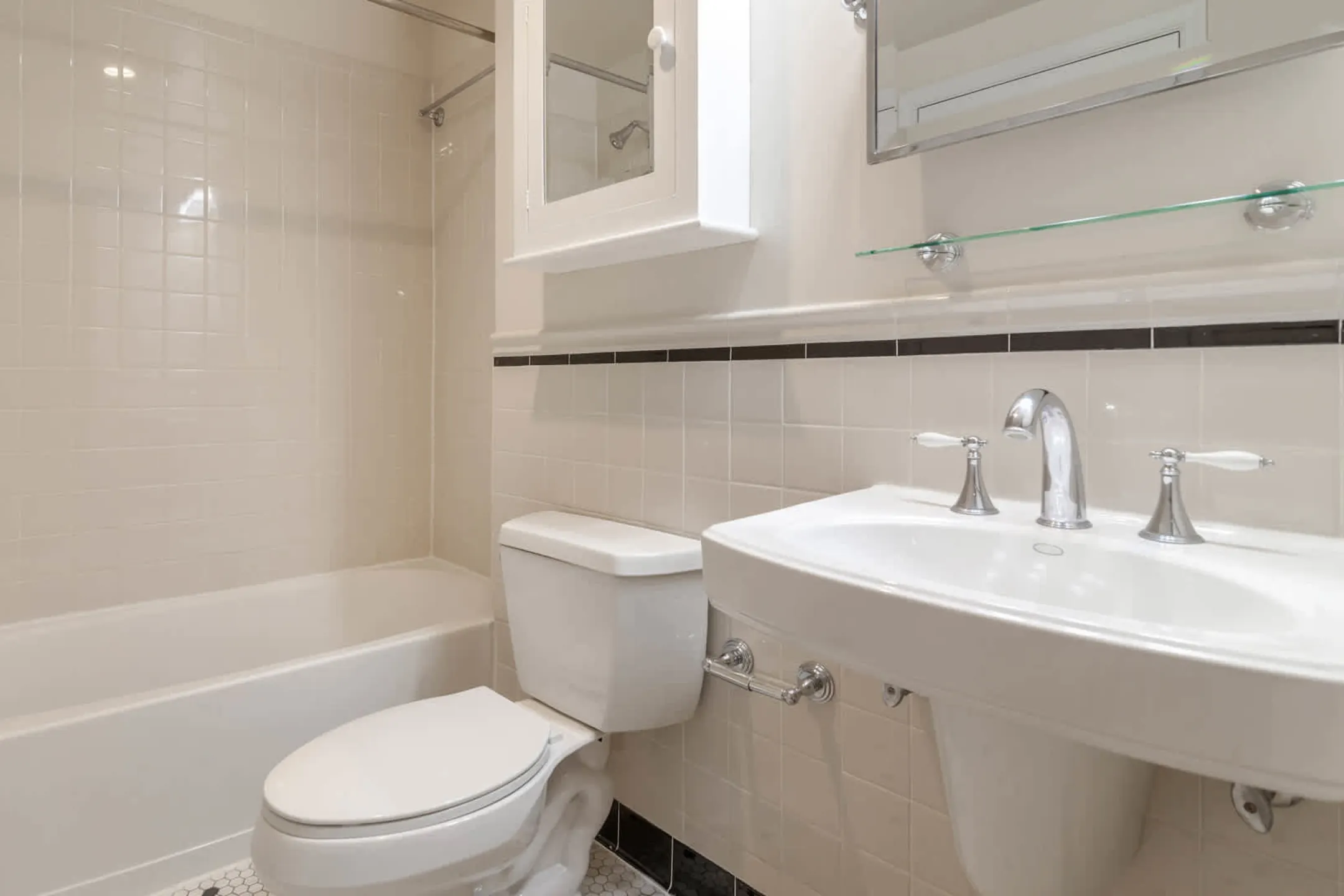 Bathroom - Alban Towers - Washington, DC