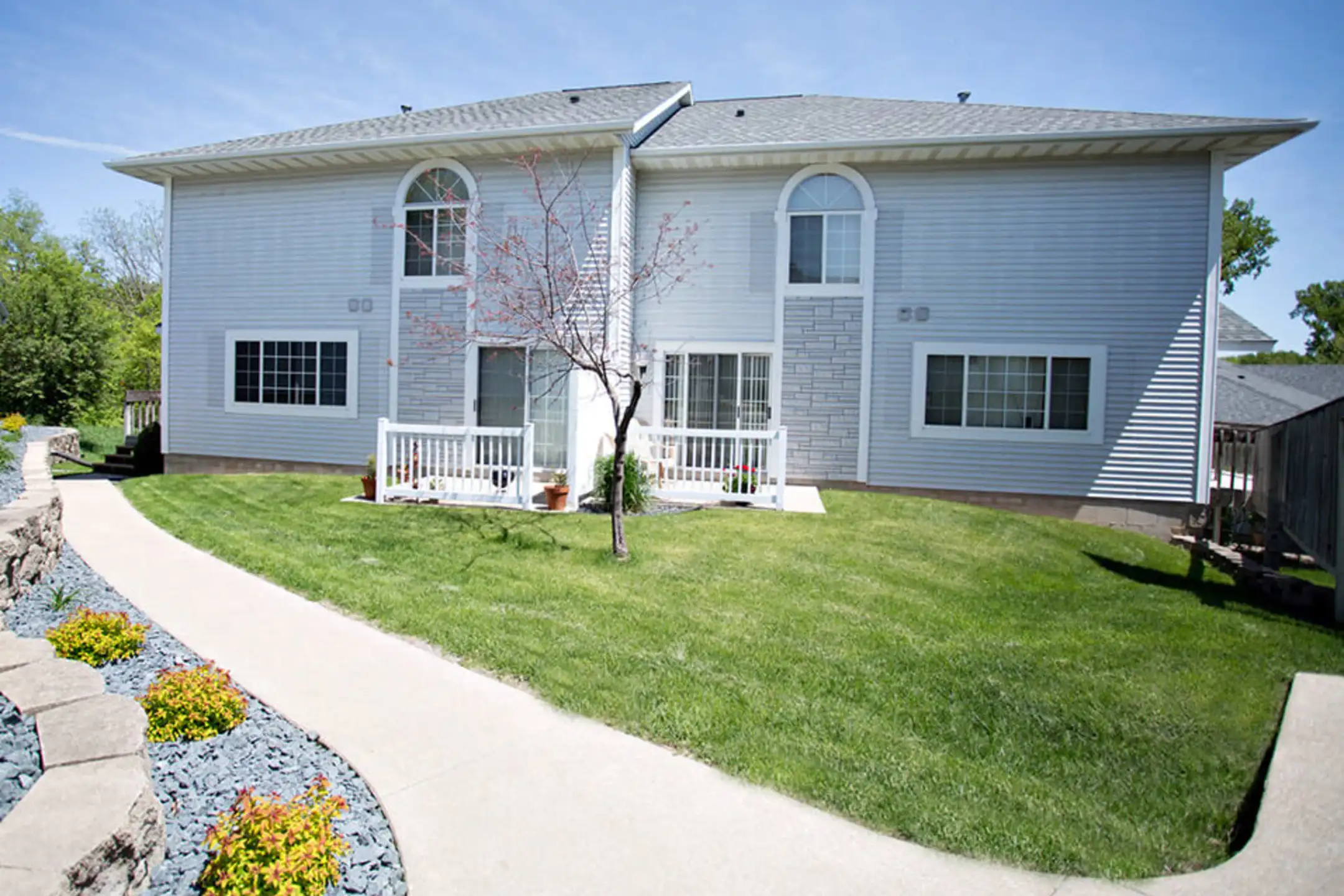 French Creek Townhomes Townhomes Rochester, MN 55901