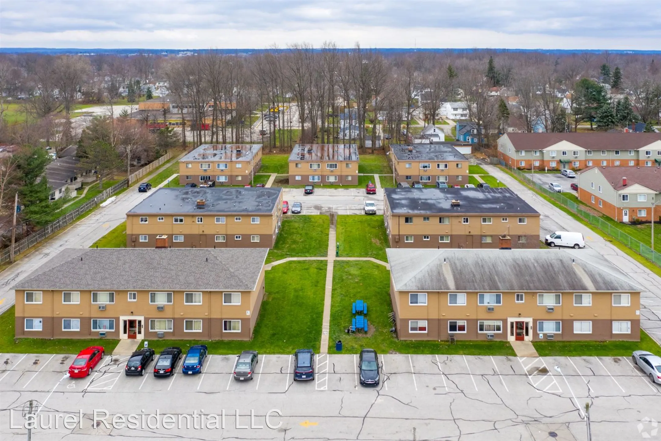 Lakeside Estates 34800 Lake Shore Blvd Eastlake, OH Apartments for