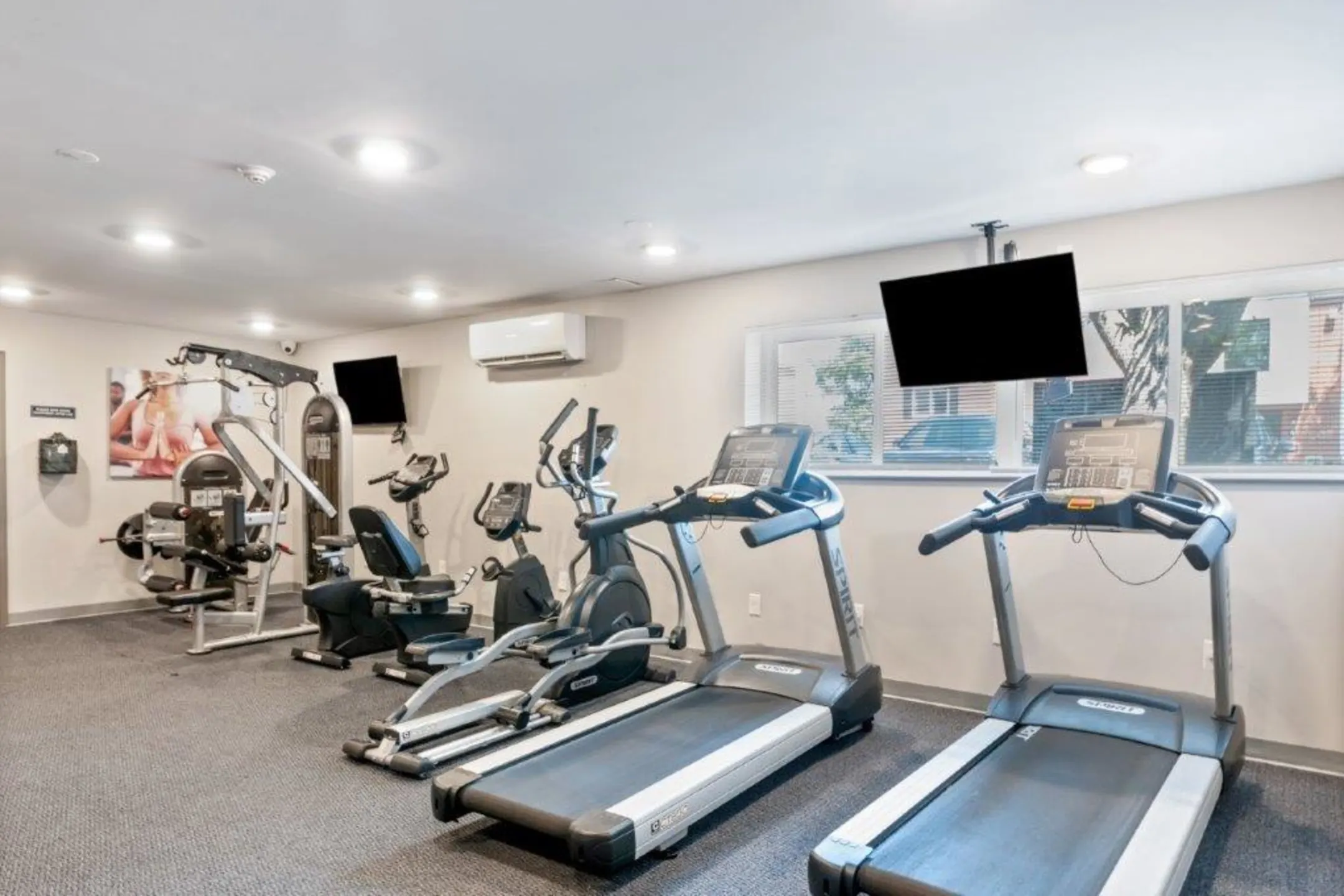 Brookmont Apartment Homes - Philadelphia, PA