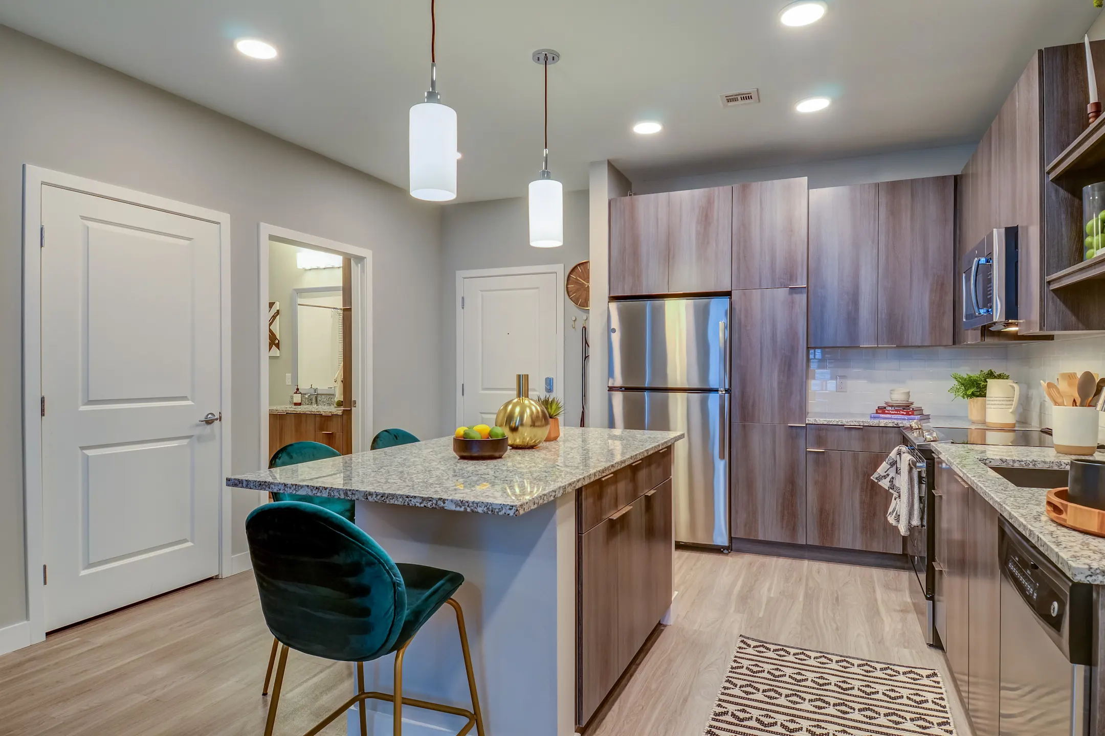 The Point at Wrentham 50 Ledgeview Way Wrentham, MA Apartments for