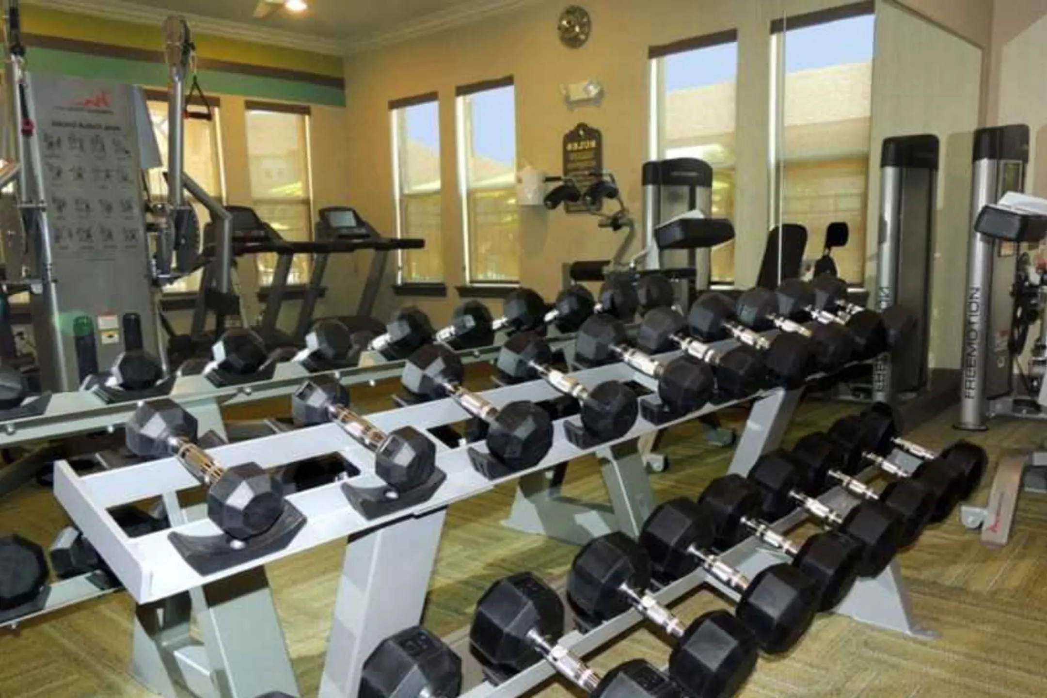 Fitness Weight Room - Le Rivage - Bossier City, LA