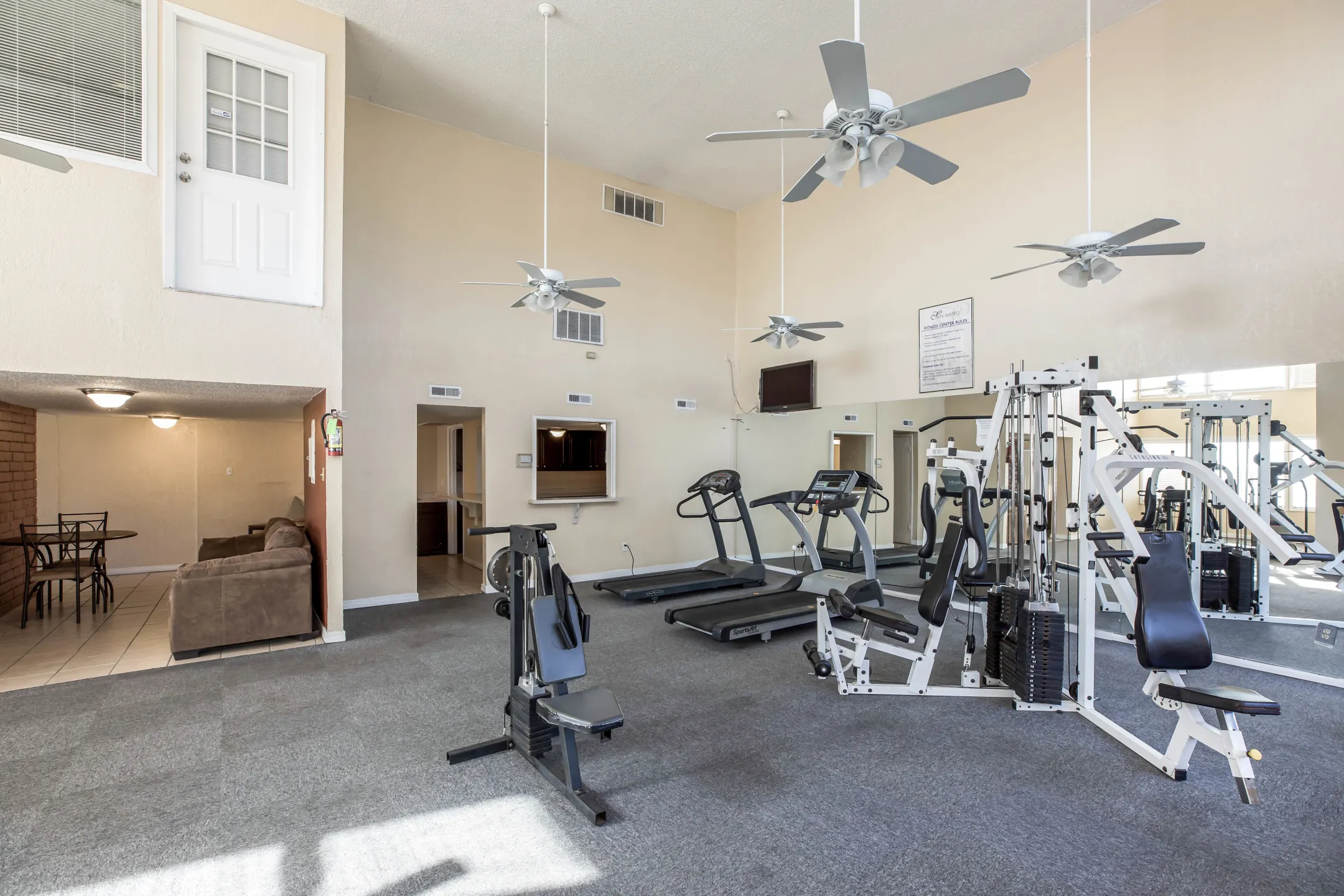 Fitness Weight Room - San Mateo - El Paso, TX