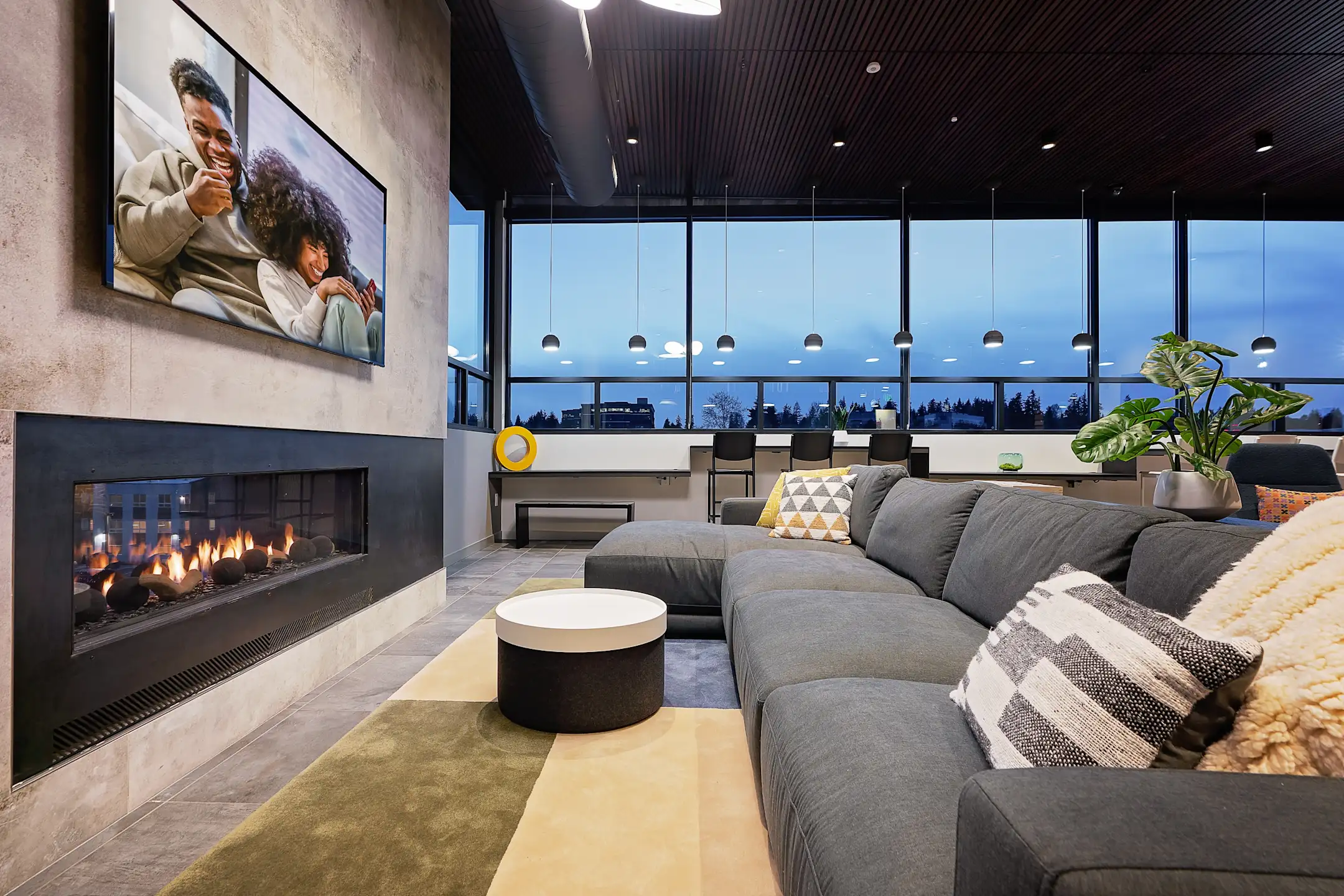 Living Room - Alexan Access Apartments - Lynnwood, WA