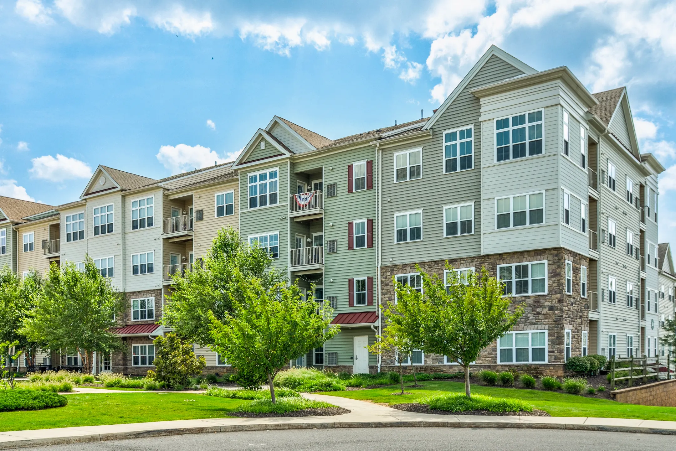 Spring View Apartments 311 Robert Morris Boulevard Allentown, PA