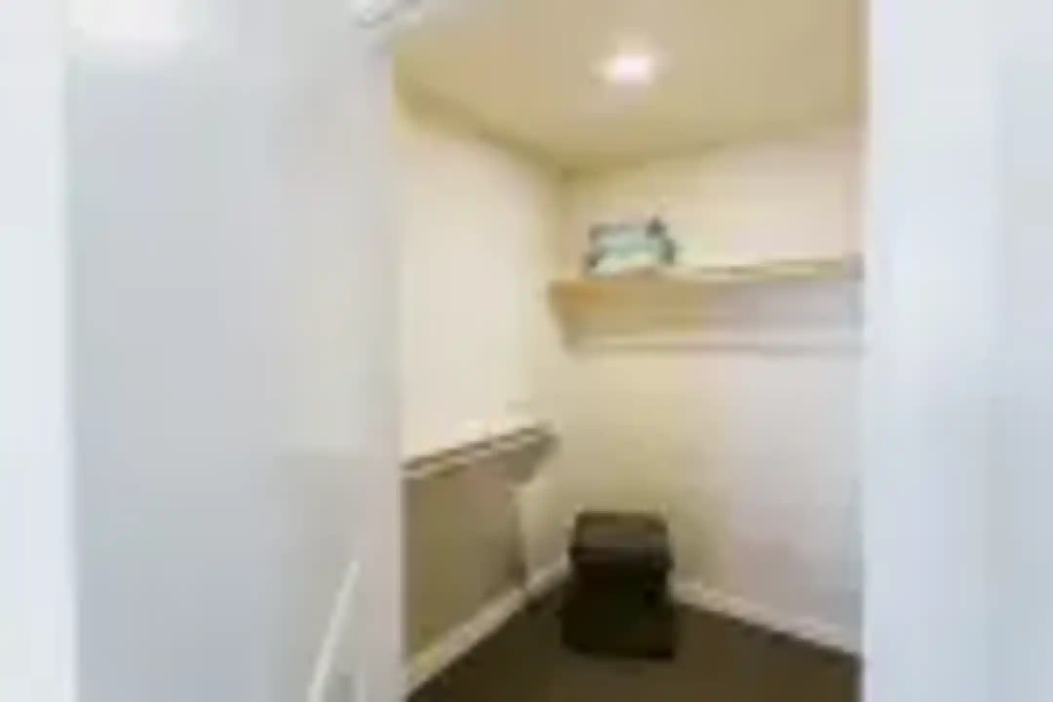 Creek Apartments Rocklin, CA 95677