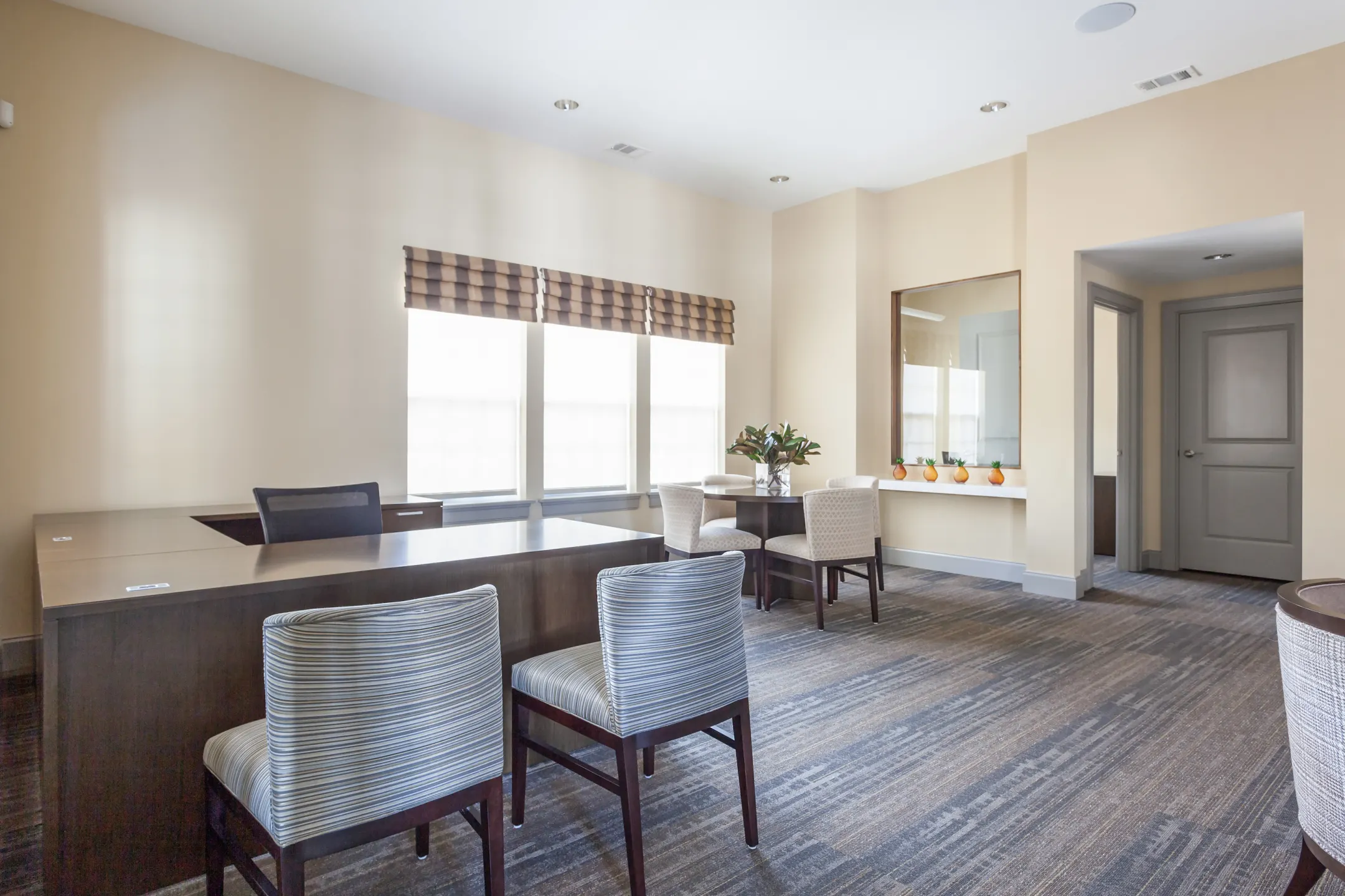 Dining Room - Residences at Steele Road - West Hartford, CT