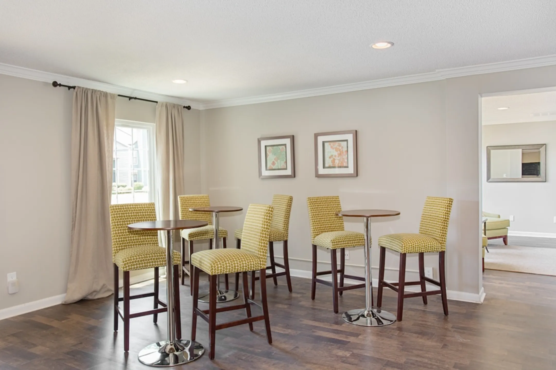 Brixworth at Bridge Street 6620 Old Madison Pike NW Huntsville, AL