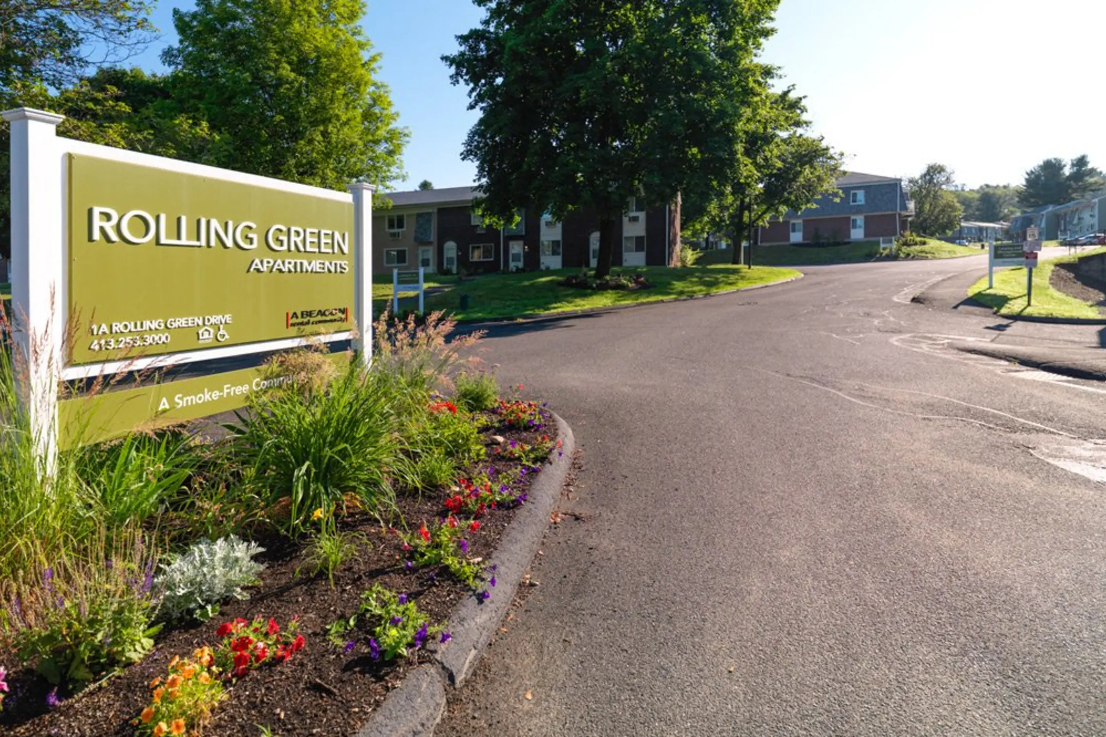 Community Signage - Rolling Green - Amherst - Amherst, MA