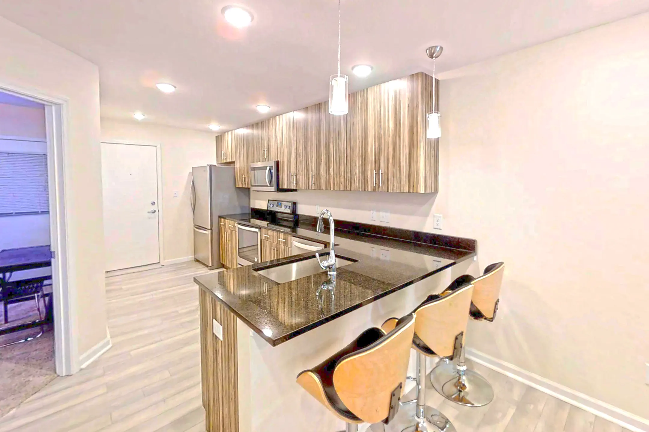 Kitchen - Skylight Court - Champaign, IL