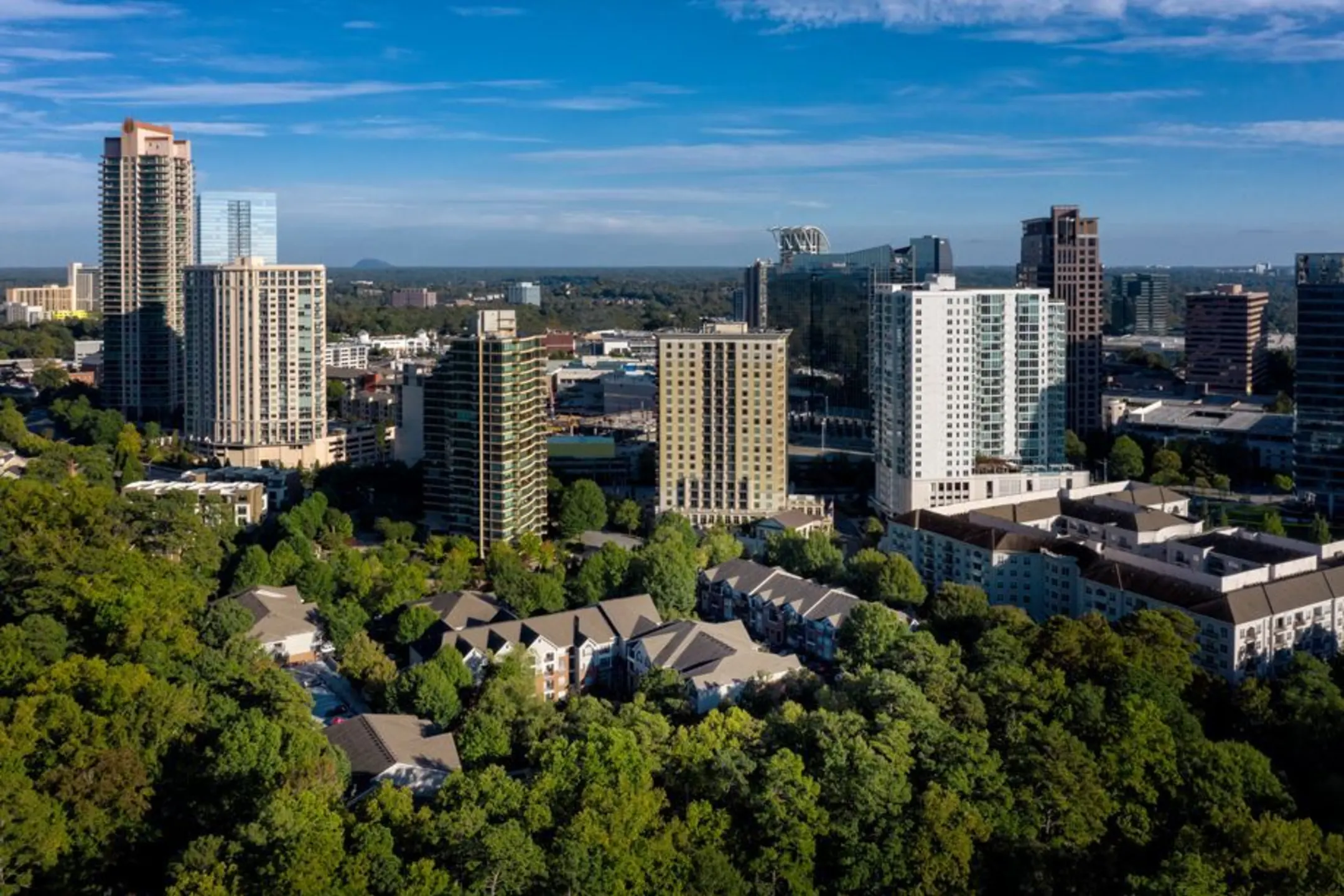 Camden Phipps Apartments - Atlanta, GA 30326