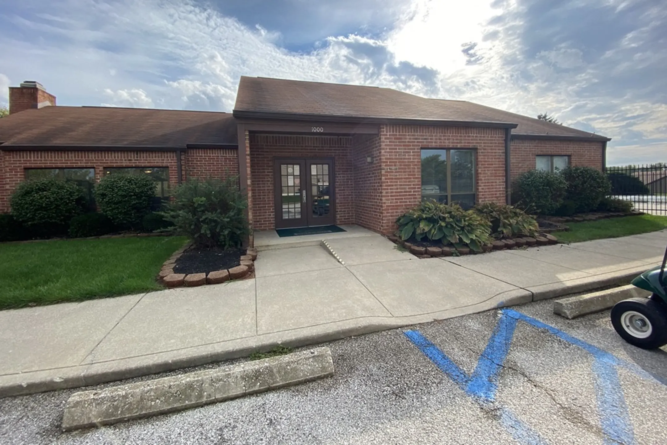 Basswood Apartments 1000 S Basswood Cir Bloomington, IN Apartments