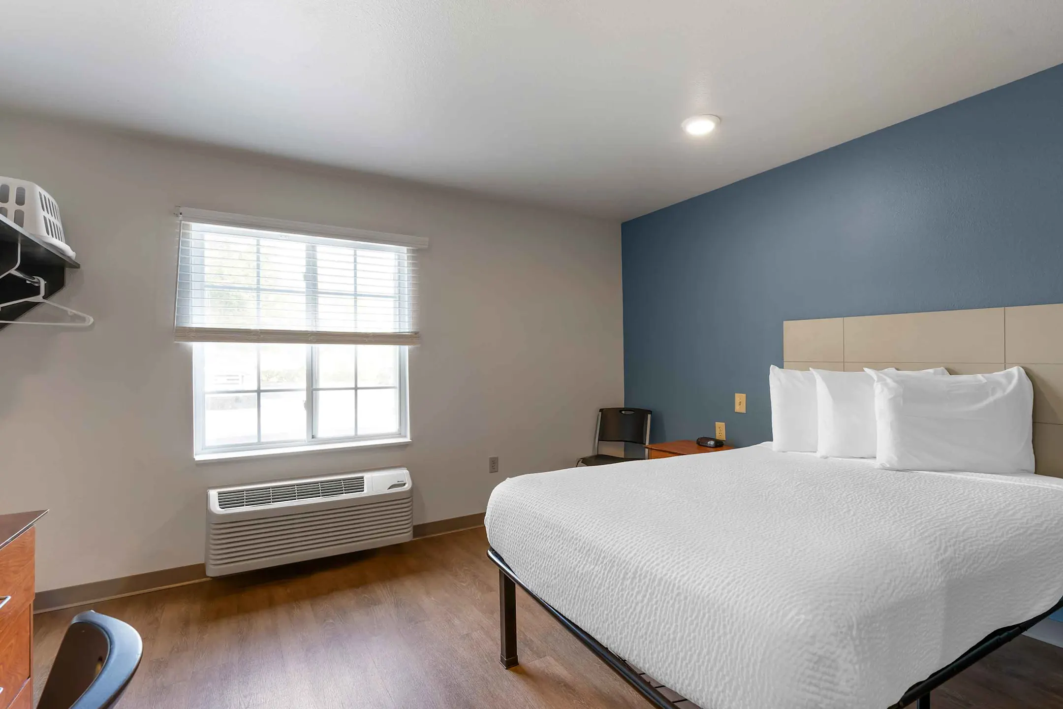 Furnished Studio Lakeland Apartments Lakeland, FL 33805