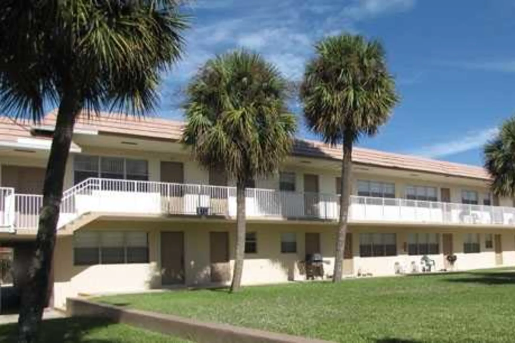 The Bicycle Club 1908 NW 4th Ave Boca Raton FL Apartments For Rent   37e05fe8678b024734783dcc8e782f1a