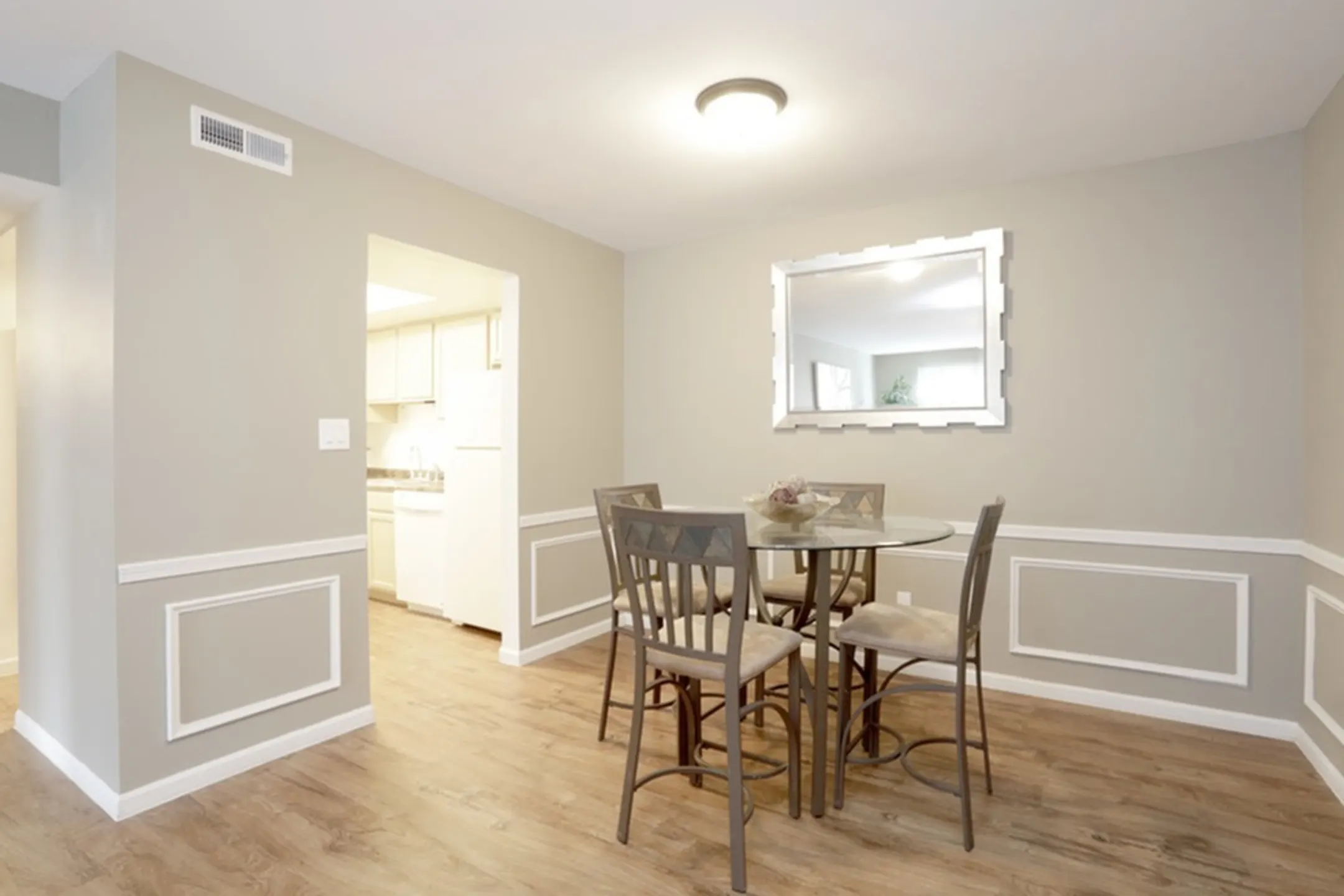 Andover Park Apartments Valparaiso, IN 46383