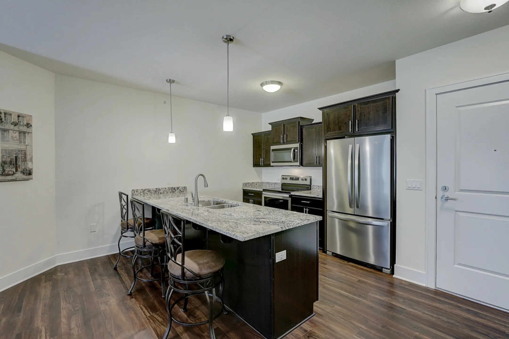 The View at Towne Center Luxury Apartments W171 S7452 Lannon Dr