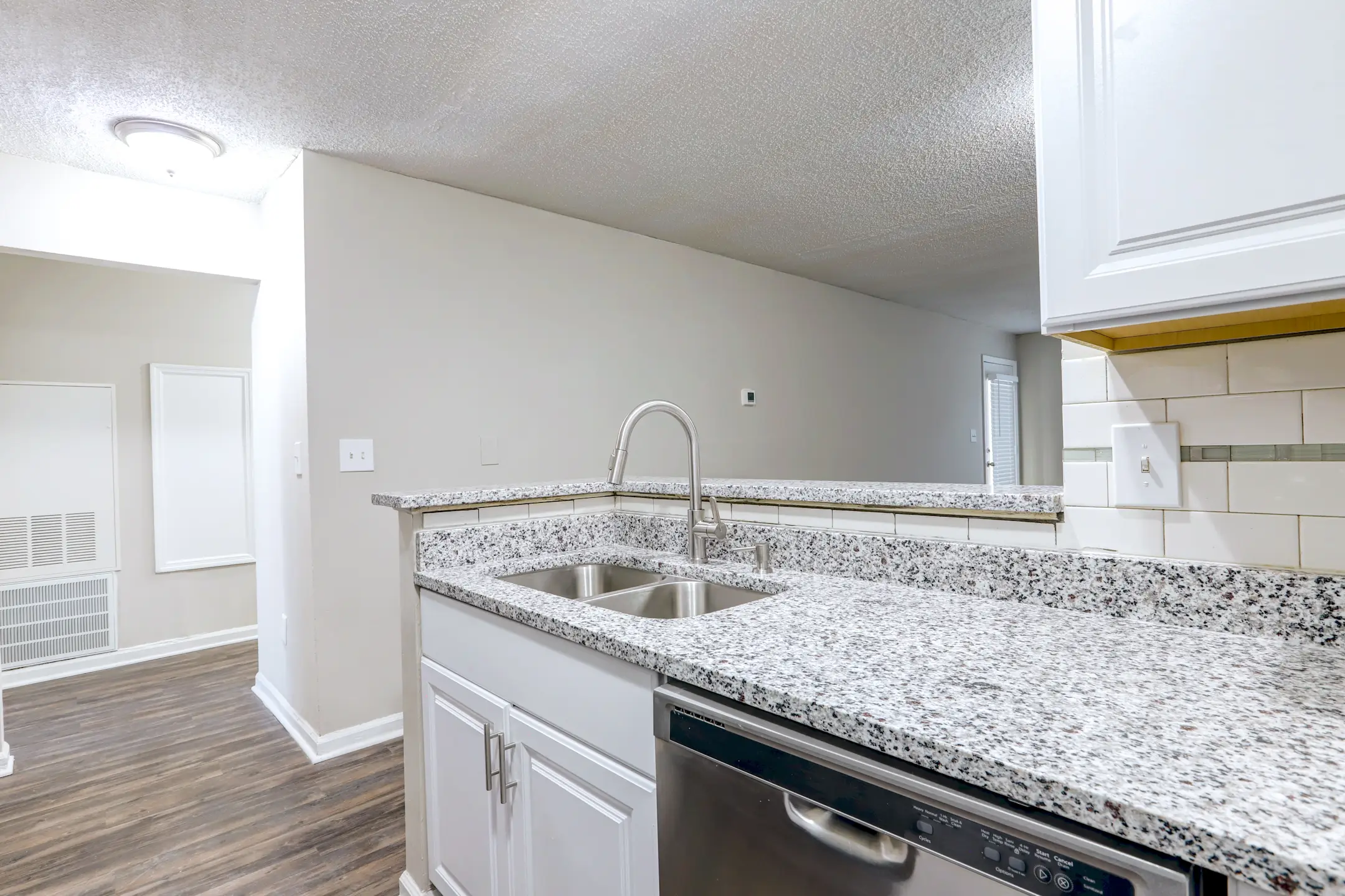 Willow Bend Apartments 1718 Palmer St Durham, NC Apartments for