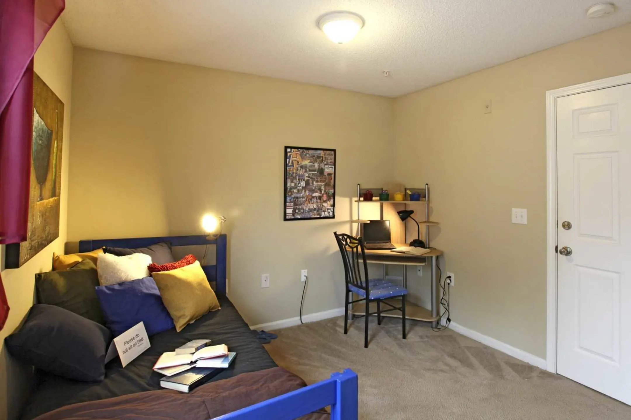 Bedroom - Campus East - Lease By The Bed - Greensboro, NC