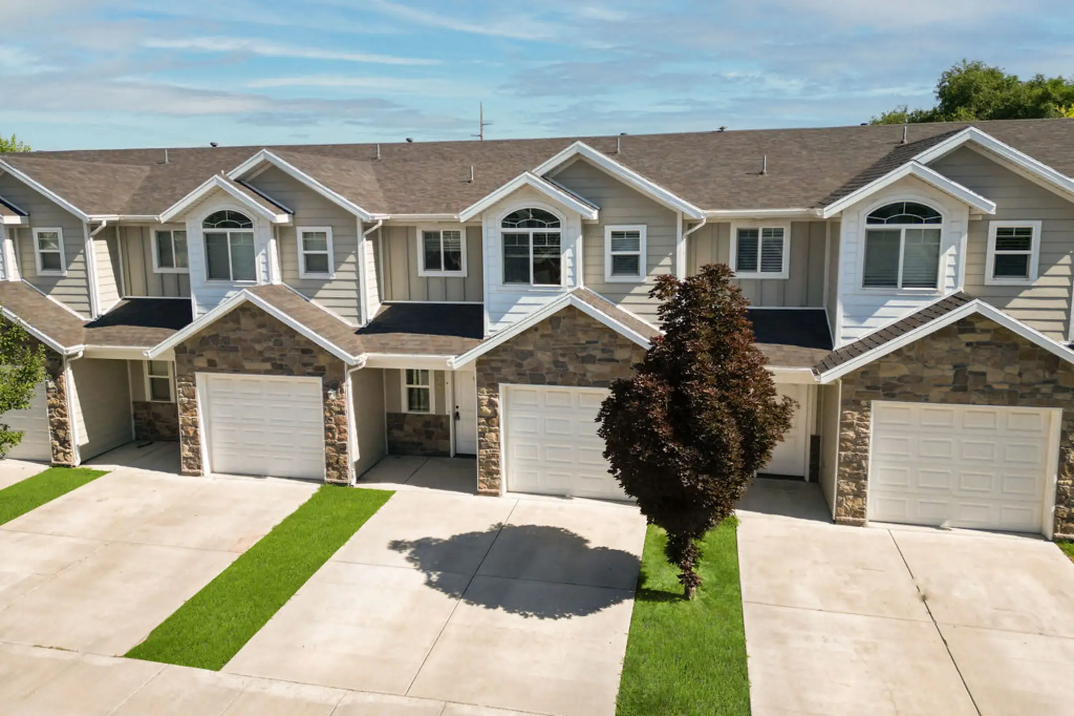 Angels Landing Townhomes 925 N Angel St Layton, UT Townhomes for