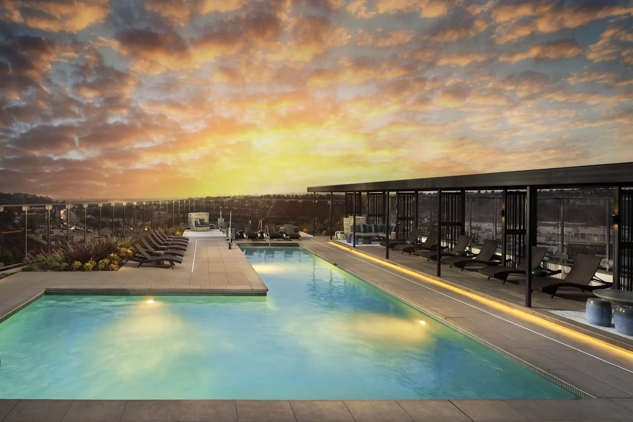 Camden Hillcrest 4305 Third Ave San Diego, CA Apartments for Rent