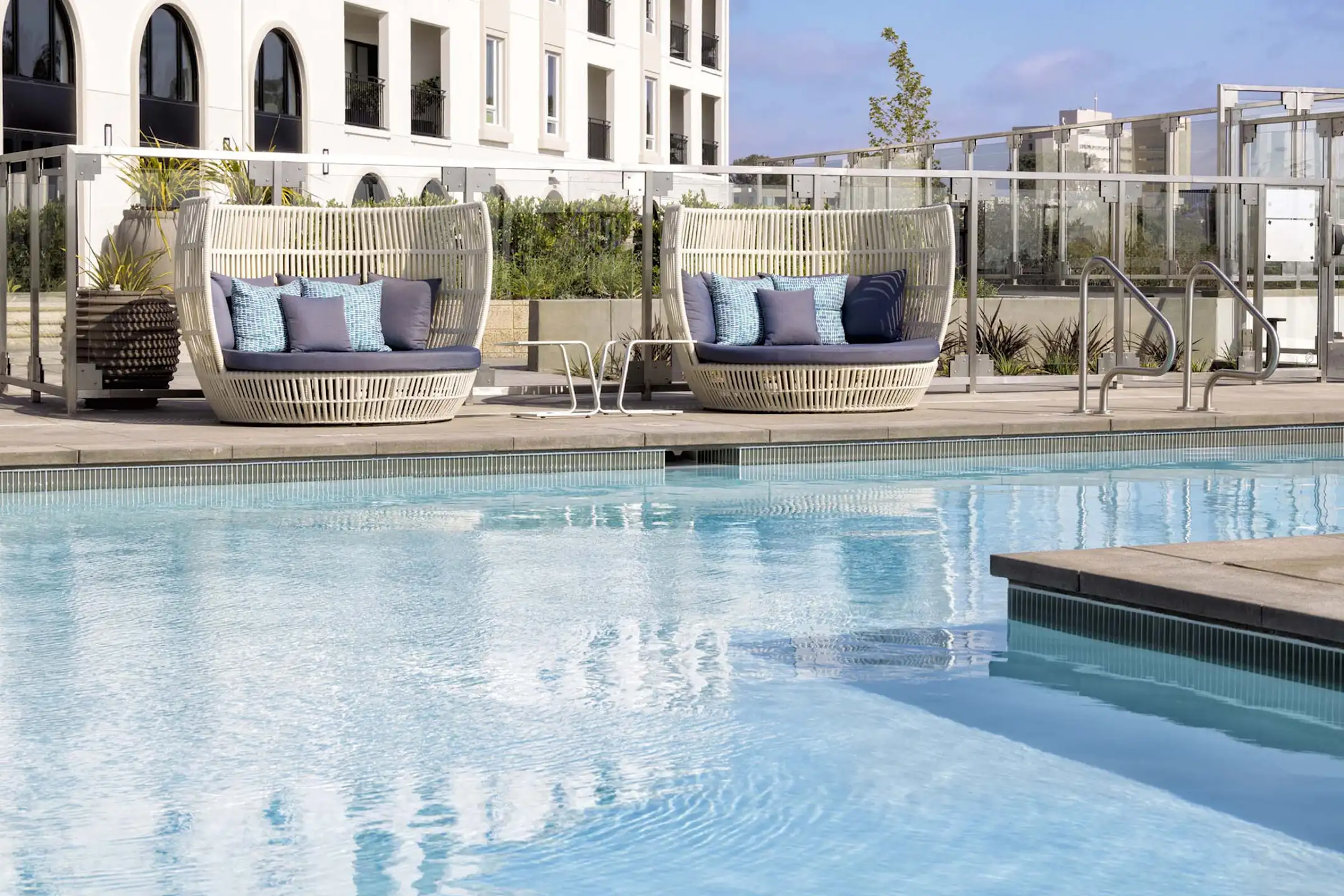 Pool - Camden Hillcrest - San Diego, CA