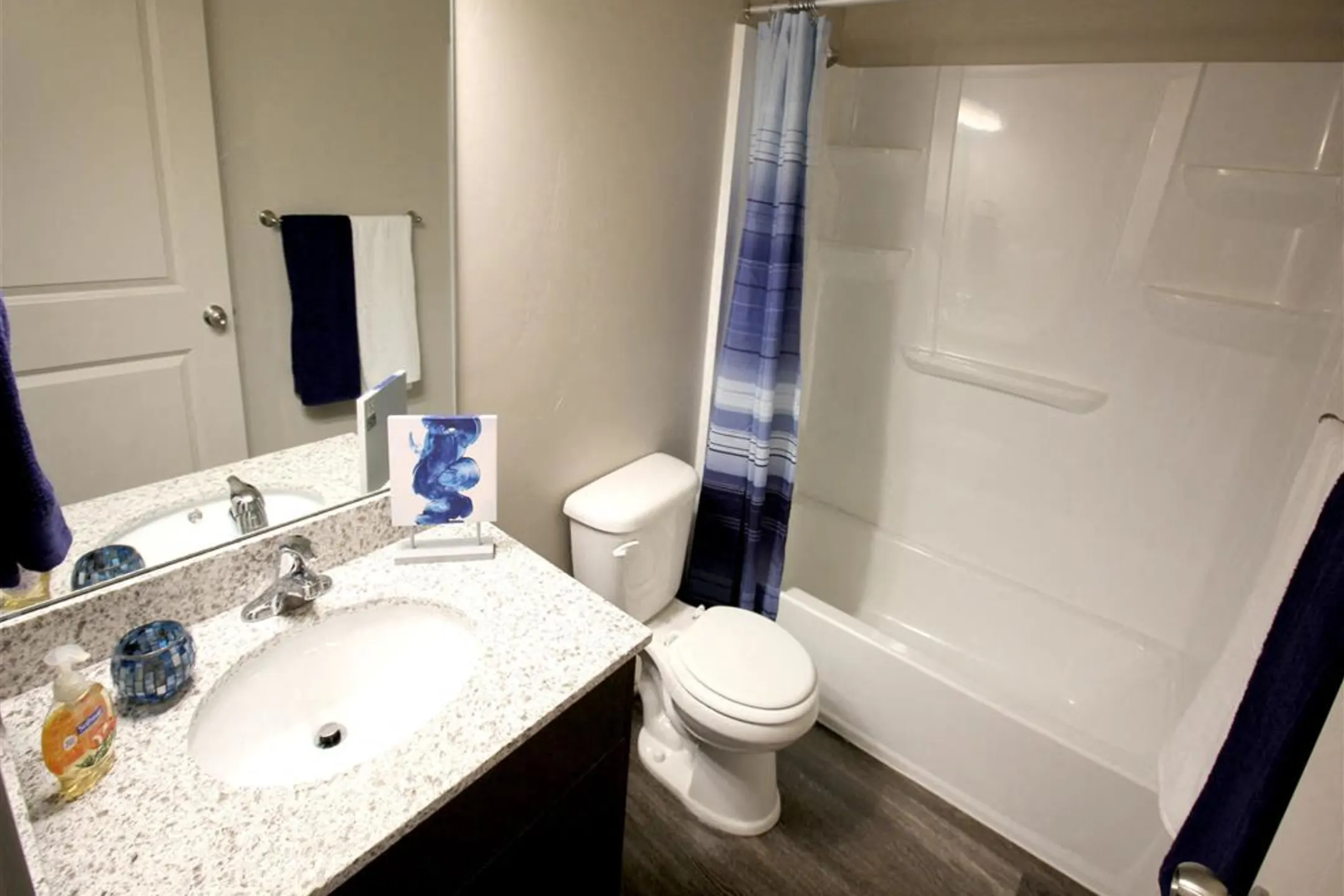 Bathroom - Greenhill at Riverdale Apartments - Ogden, UT