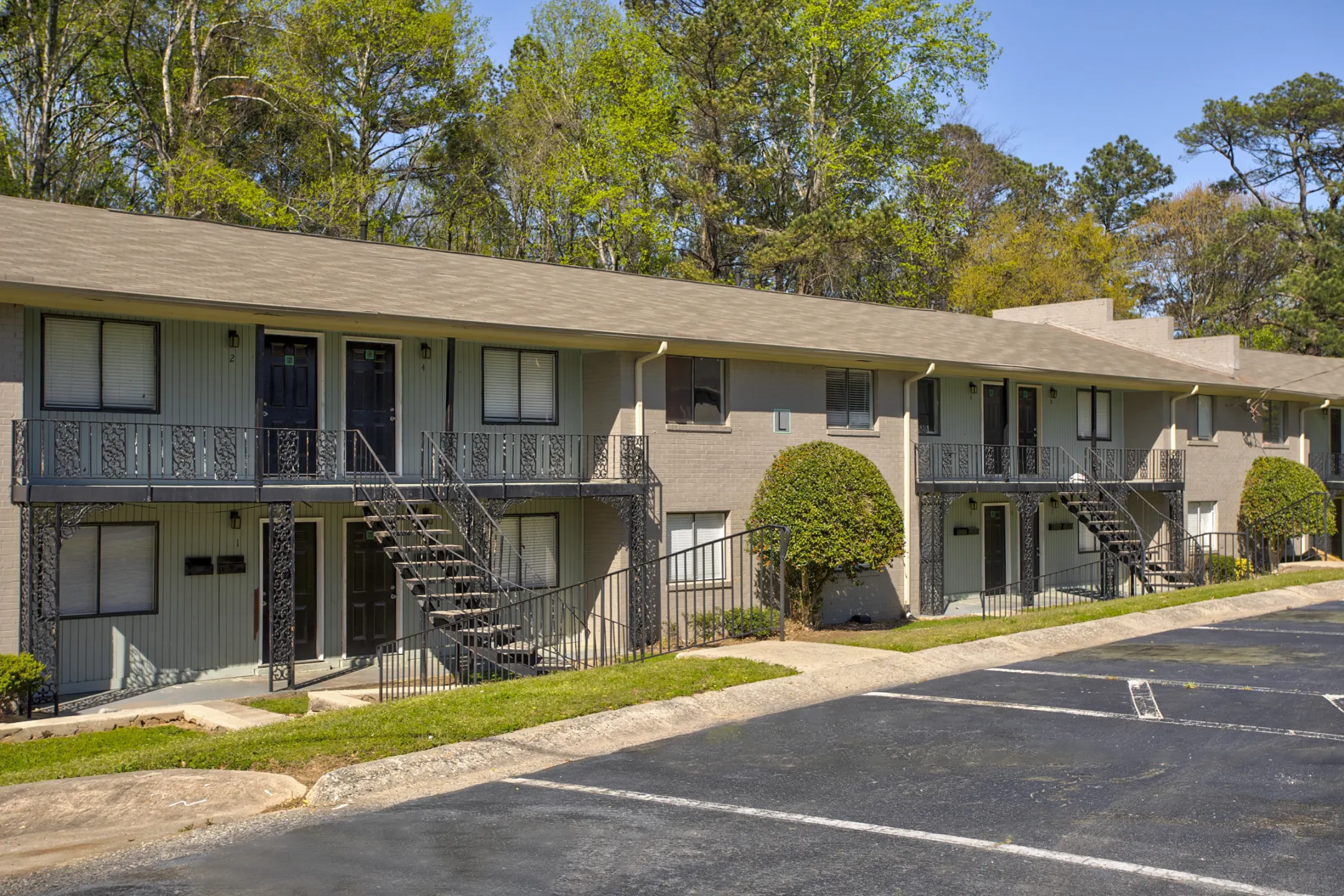 Elite At 285 - 5890 Riverdale Rd | Atlanta, GA Apartments for Rent | Rent.