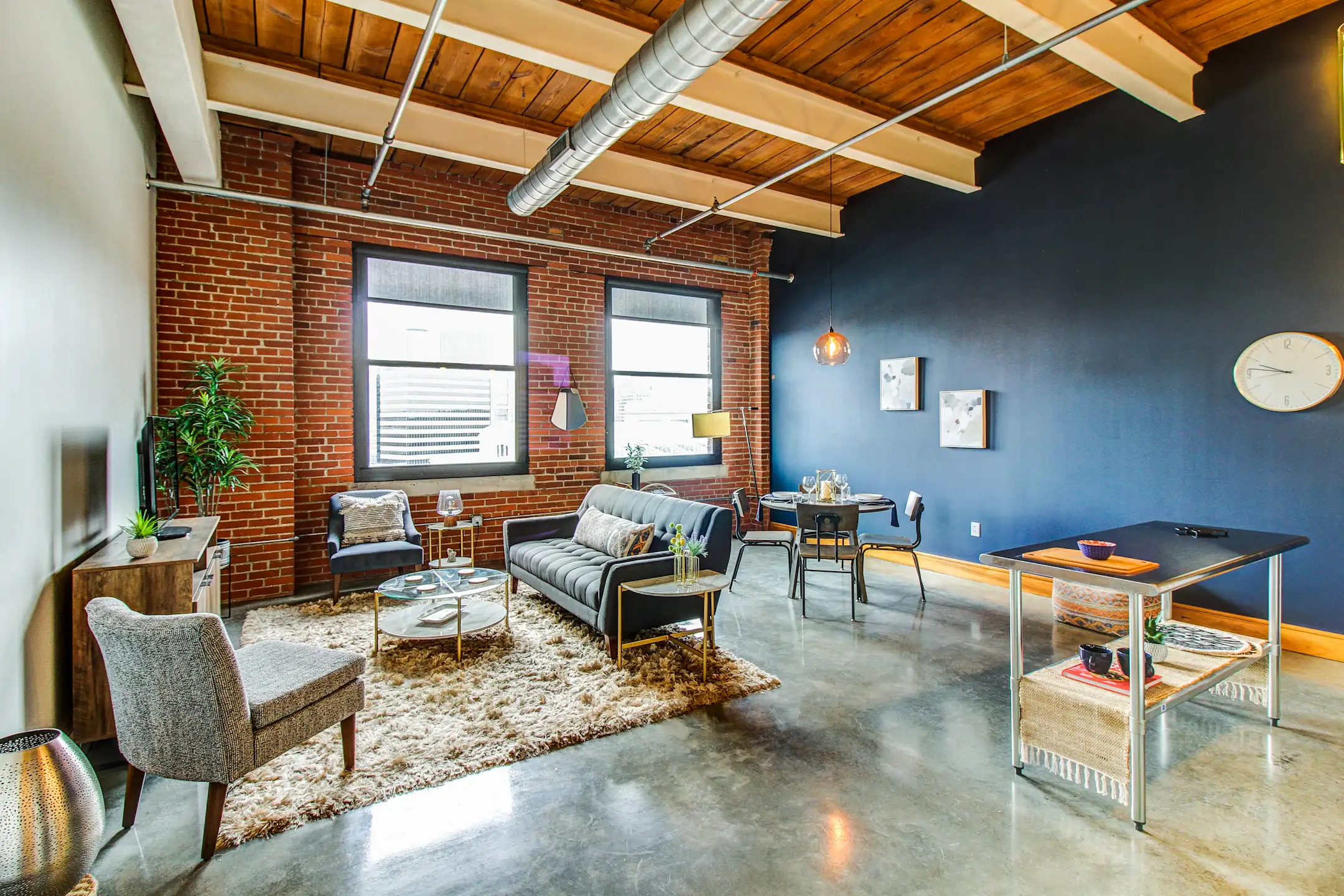 Living Room - Windows Lofts - Kansas City, MO