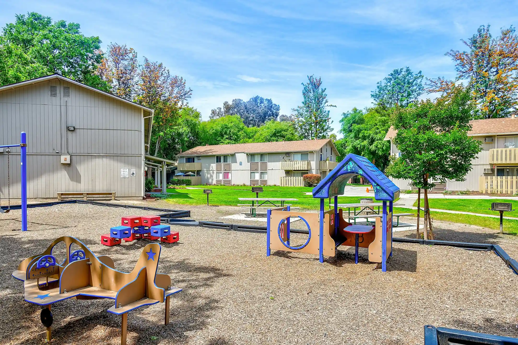 Almaden Terrace Apartments San Jose, CA 95125
