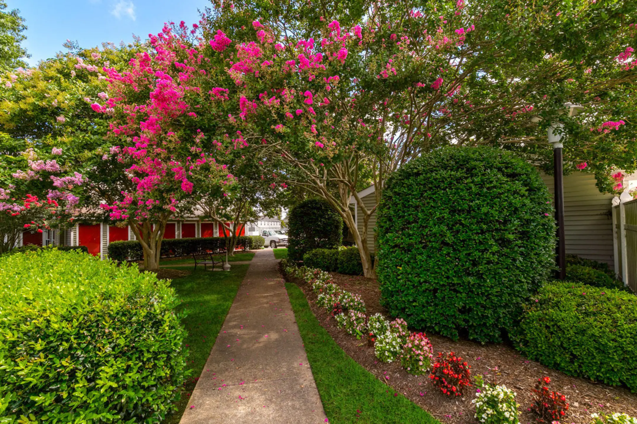 Kingsbridge Apartments Chesapeake, VA 23322