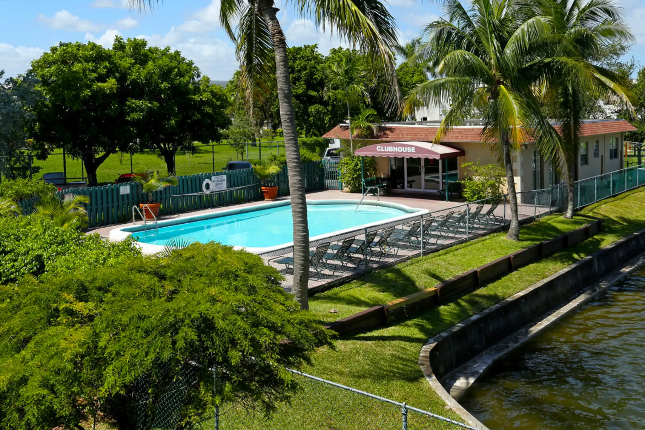 Pool - Lake Villa Apartments - Hallandale Beach, FL