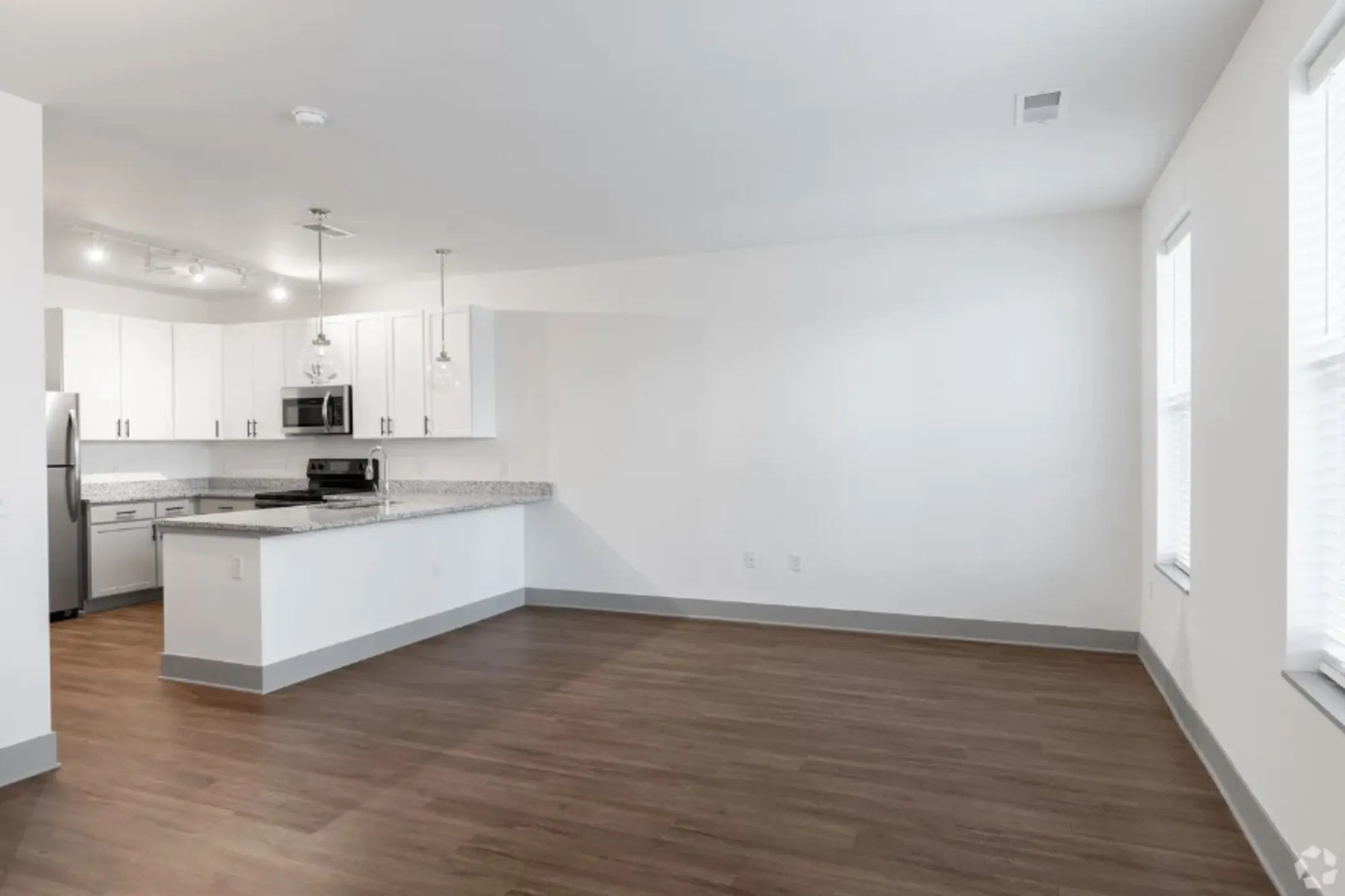 Parkview Apartments 2200 Cooley Lane Huber Heights, OH Apartments