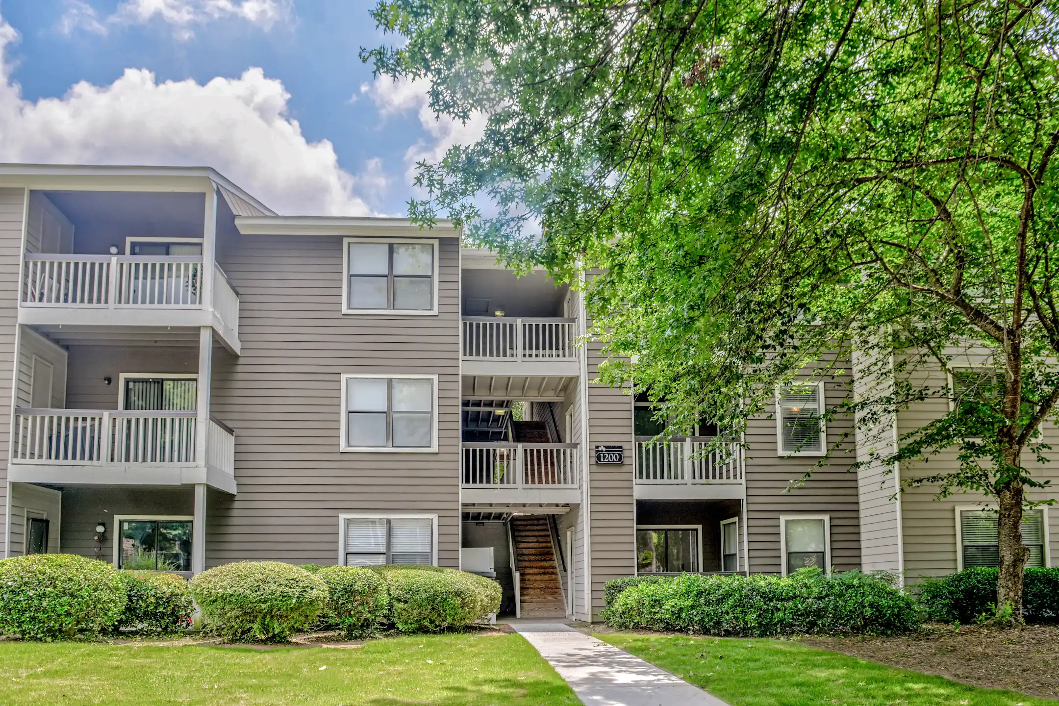 Grove Parkview Apartment Homes Apartments Stone Mountain, GA 30087