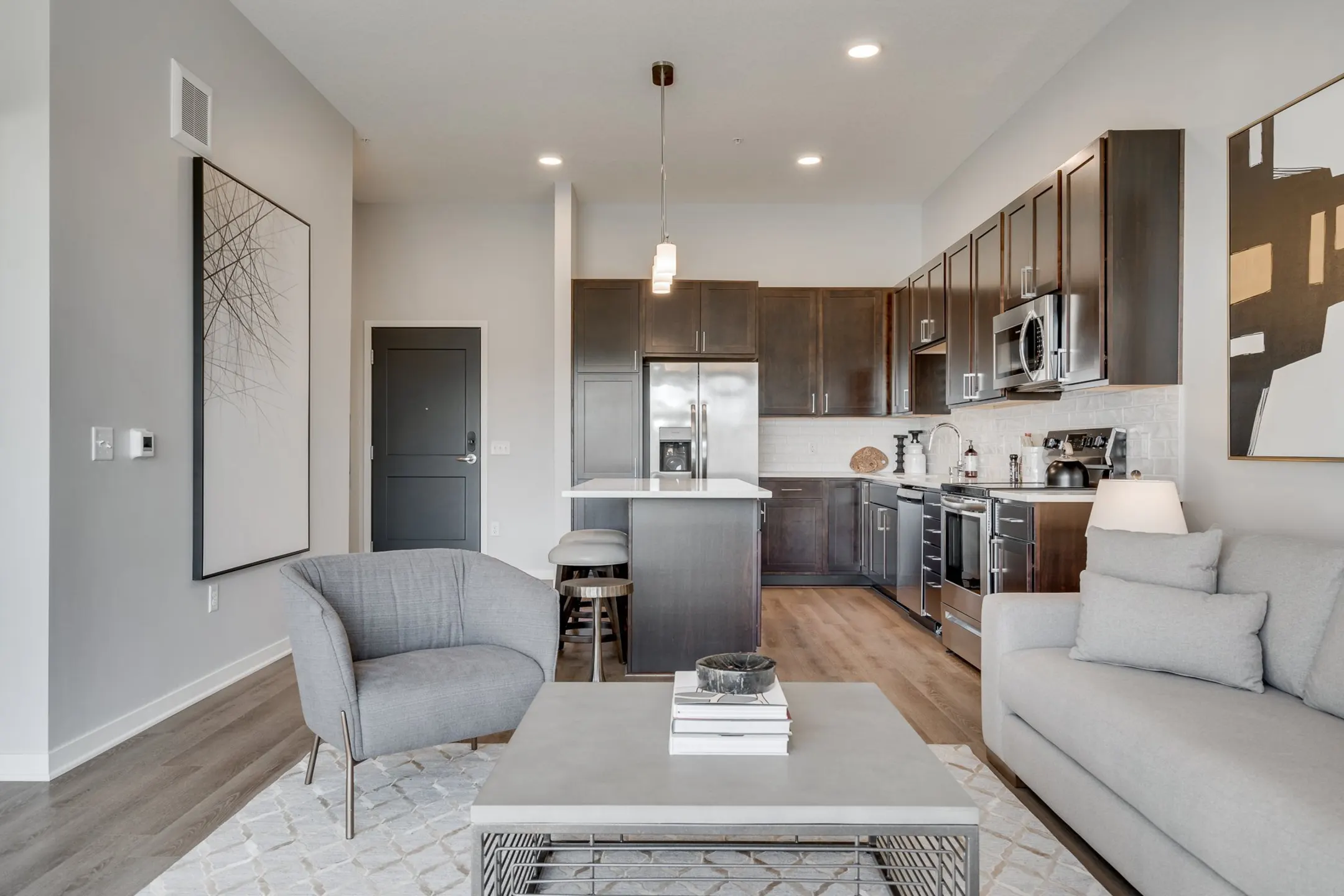 Kitchen - Aspire at CityPlace - Woodbury, MN